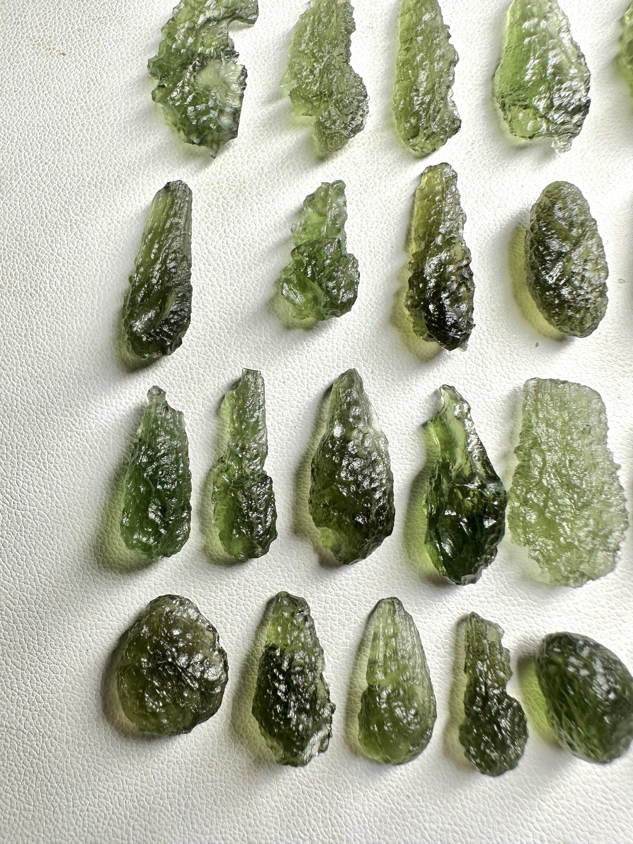 Moldavites – 49,5g - VVEL43