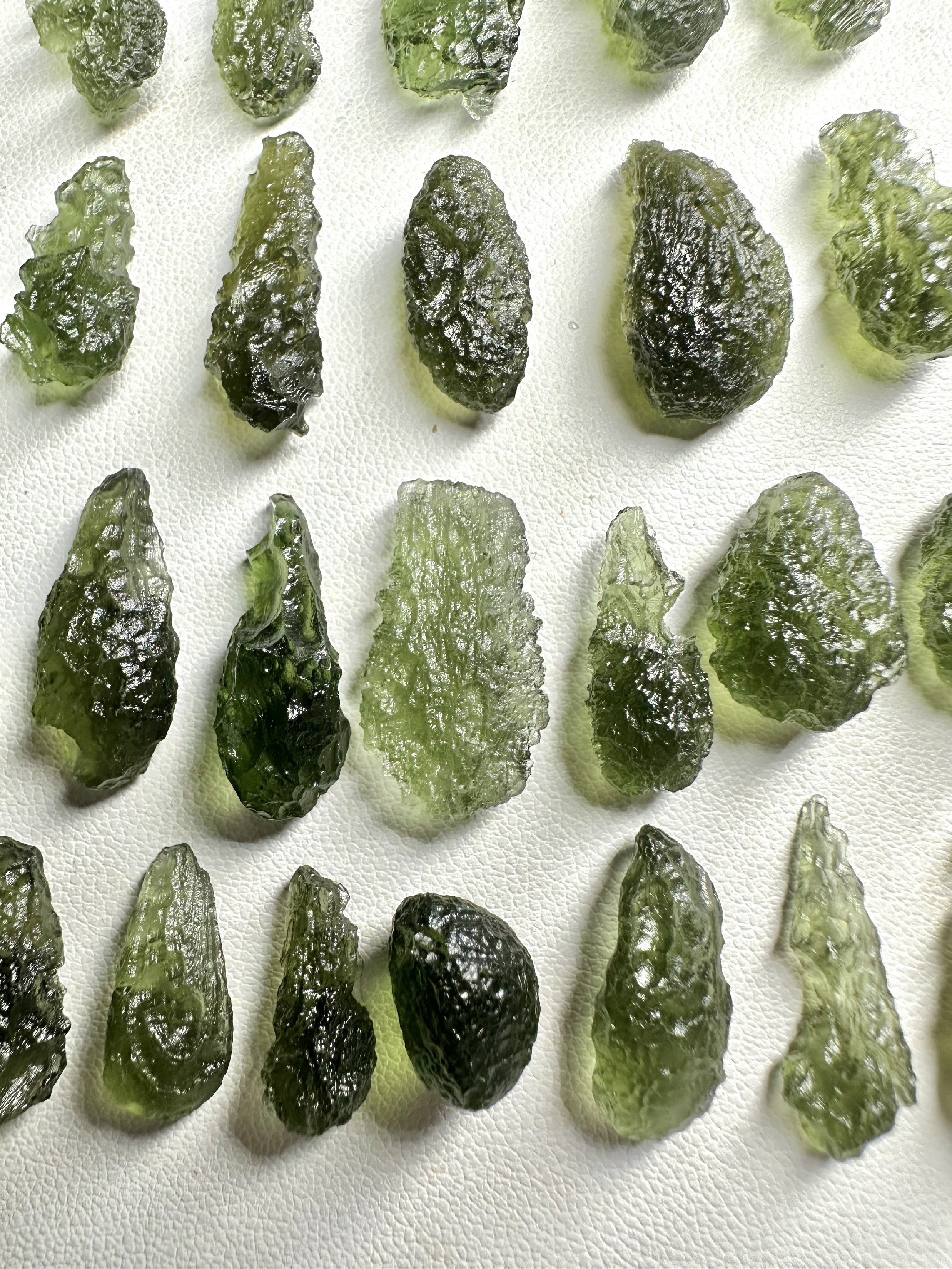 Moldavites – 49,5g - VVEL43