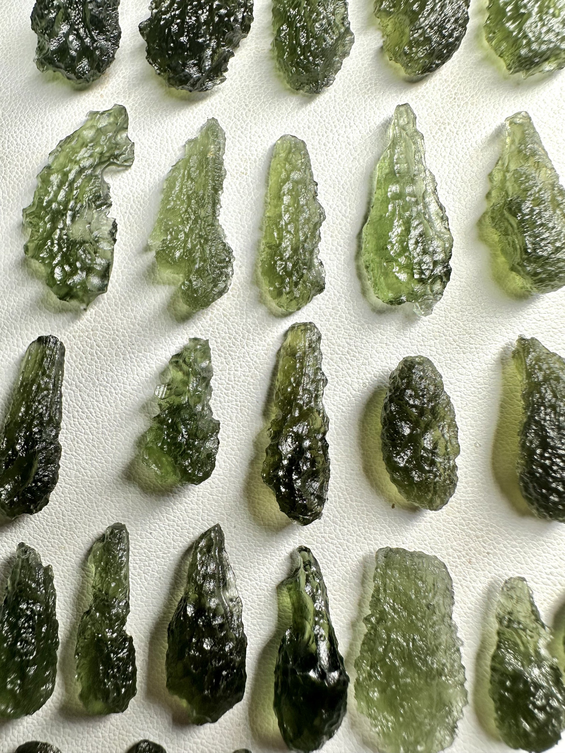 Moldavites – 49,5g - VVEL43