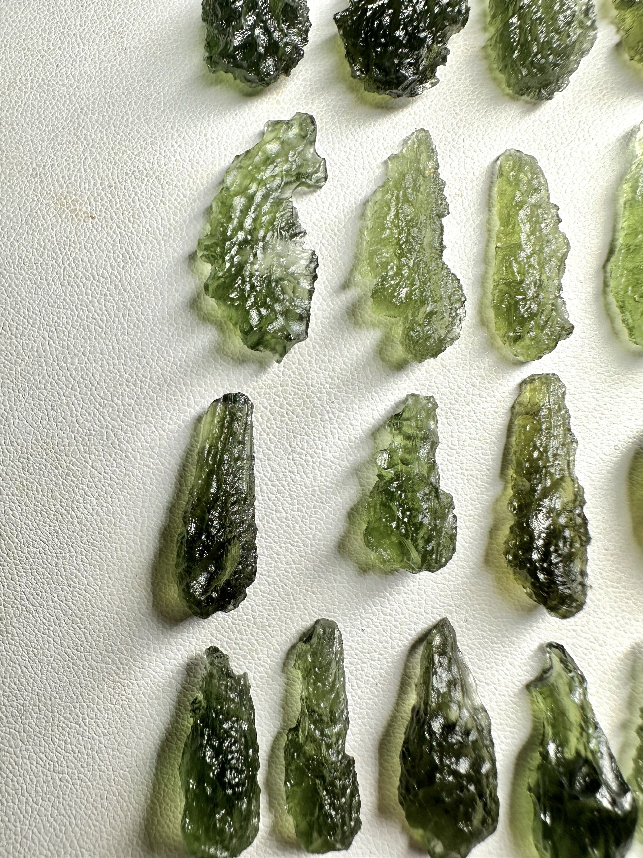 Moldavites – 49,5g - VVEL43