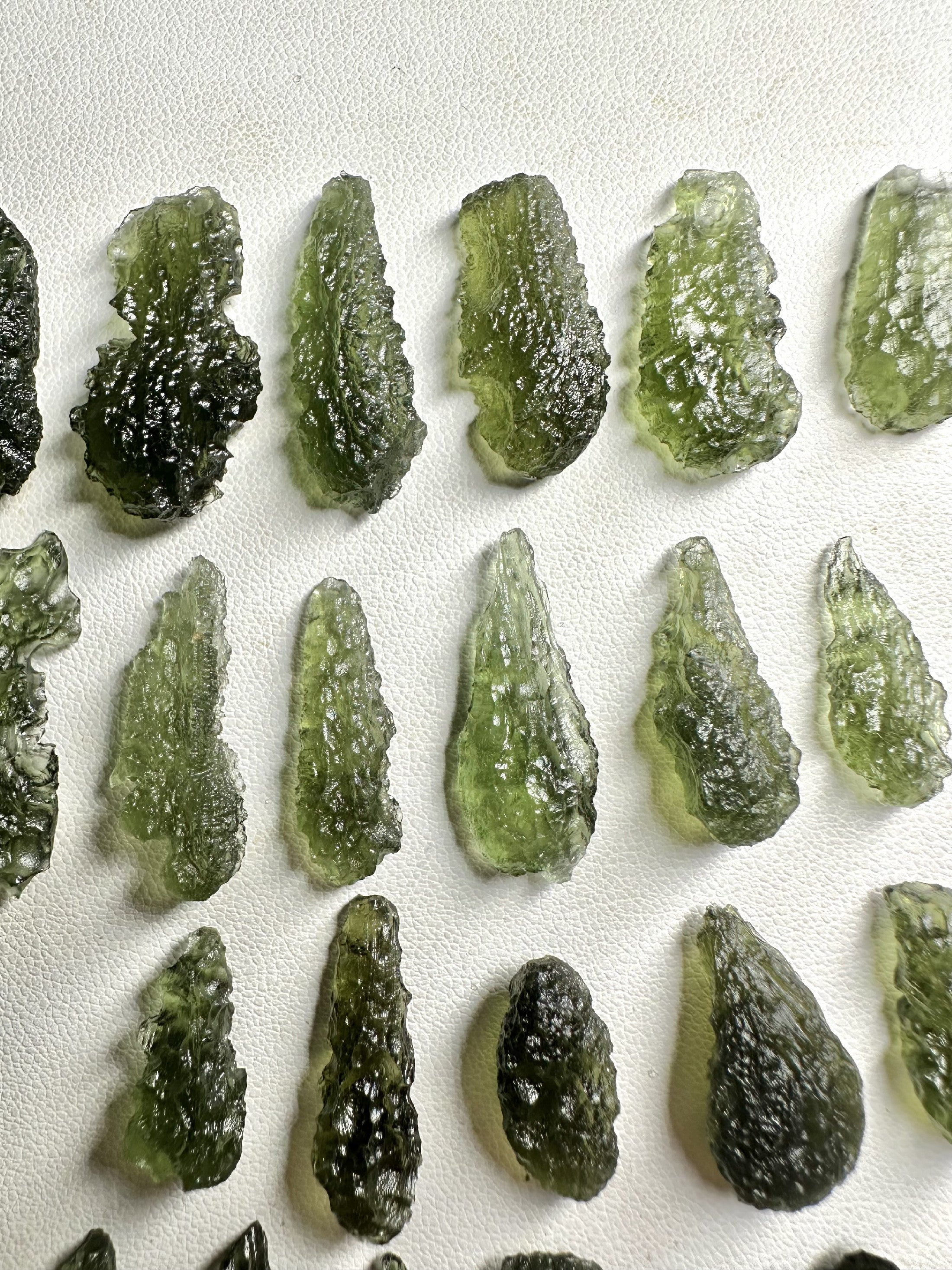 Moldavites – 49,5g - VVEL43