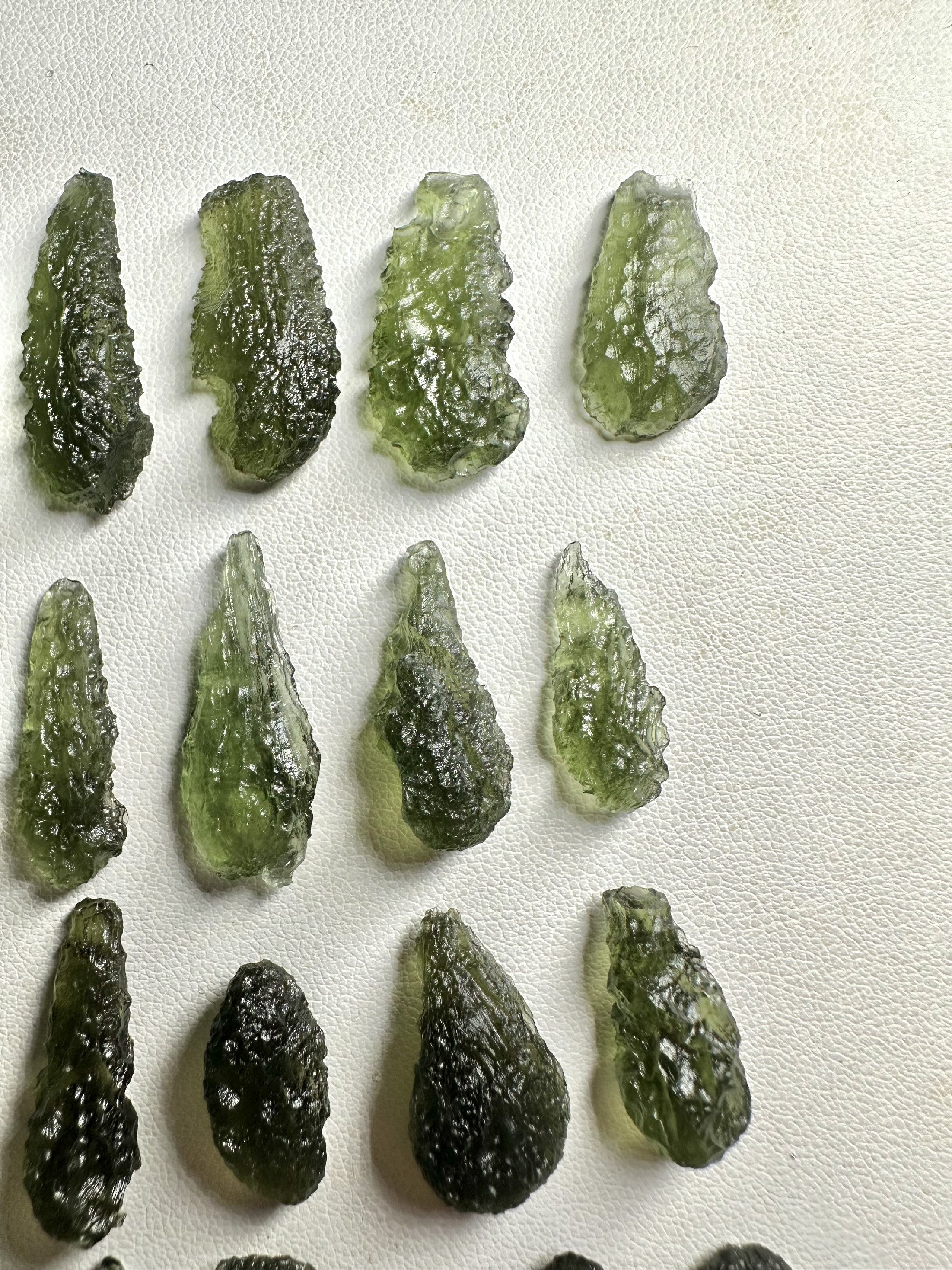 Moldavites – 49,5g - VVEL43