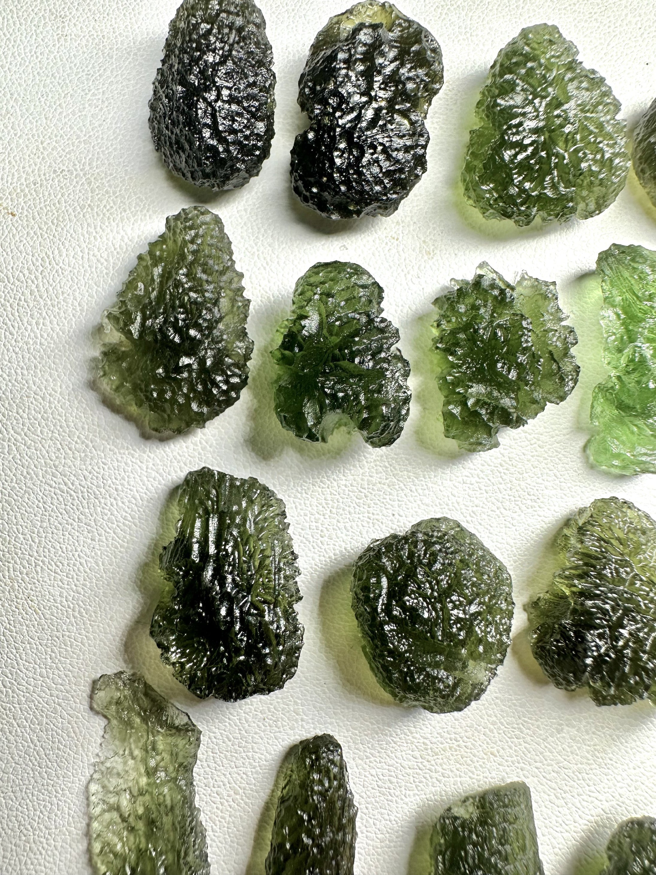 Moldavites – 51g - VVEL44