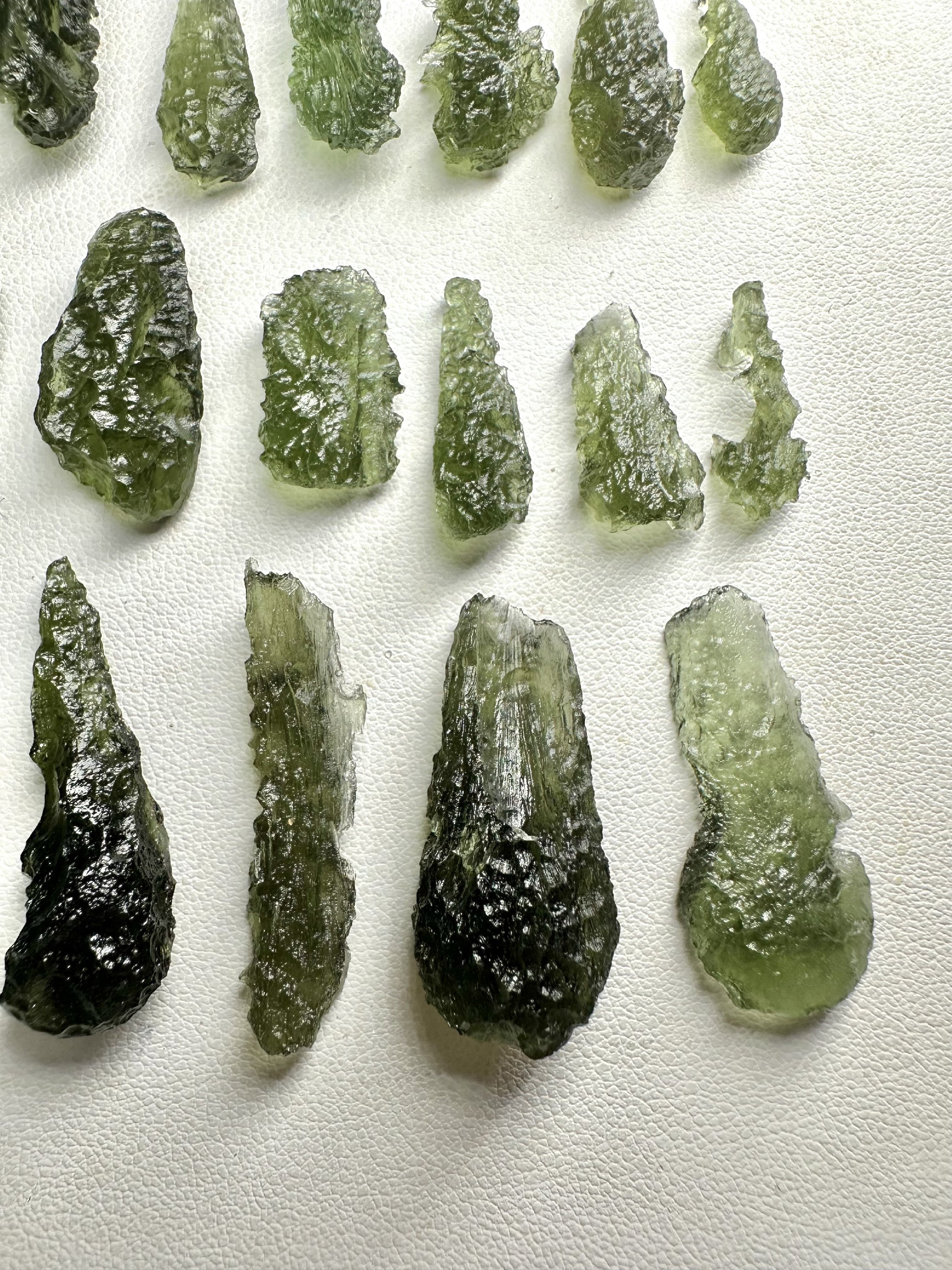 Moldavites – 50,6g - VVEL45