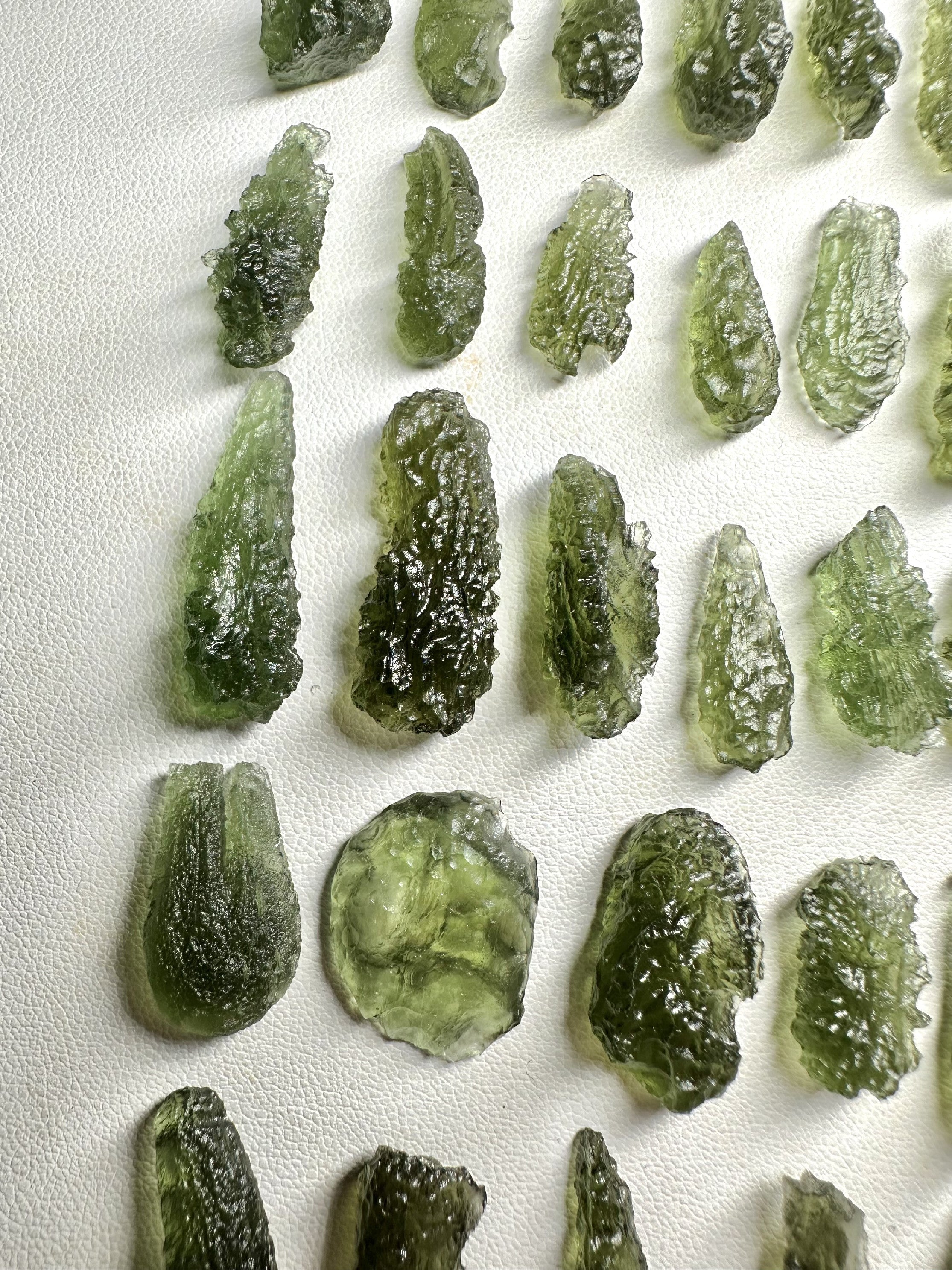Moldavites – 50,6g - VVEL45