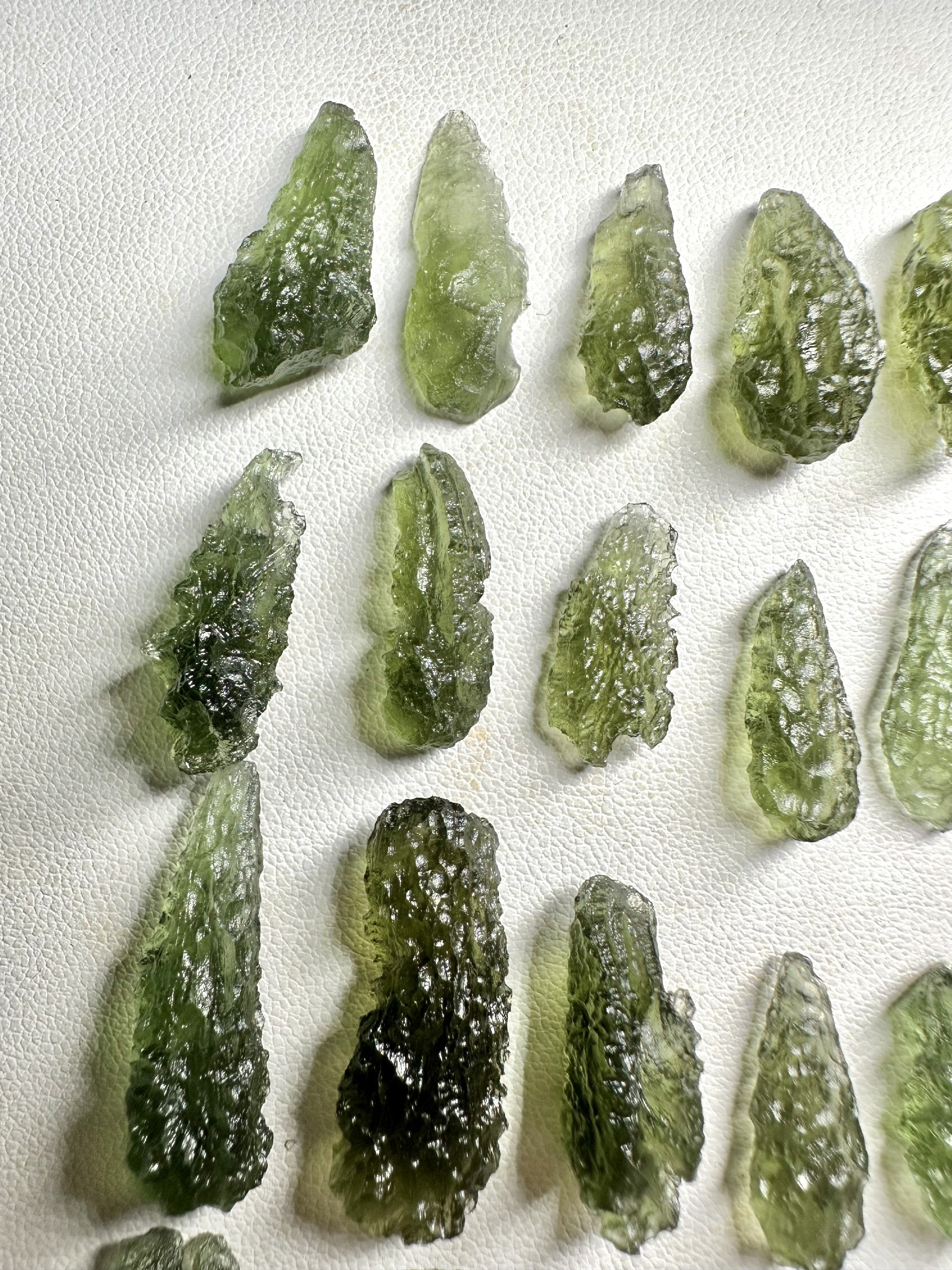 Moldavites – 50,6g - VVEL45