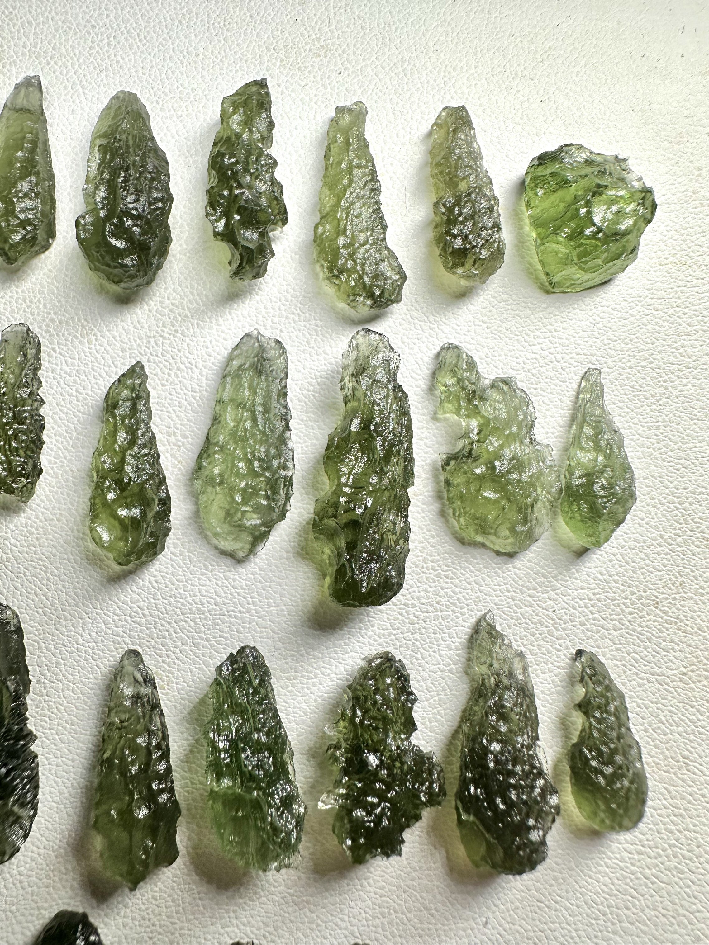 Moldavites – 50,6g - VVEL45