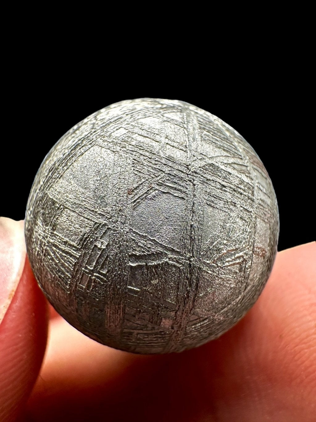 Meteorite Muonionalusta sphere 2 cm – Norrbotten, Sweden - MEMO02