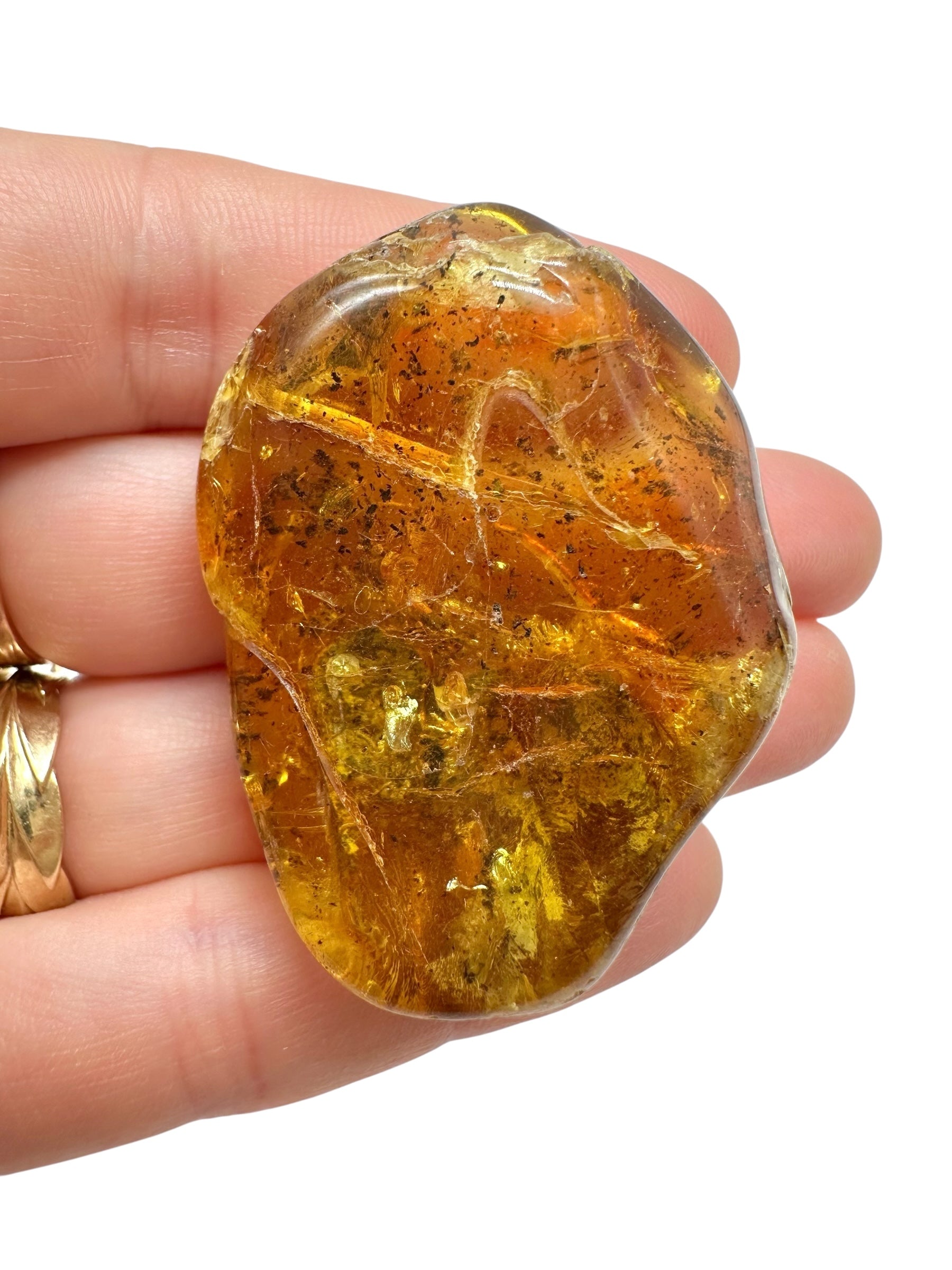 Insects in amber – Lithuania – 13,9g - IJ160
