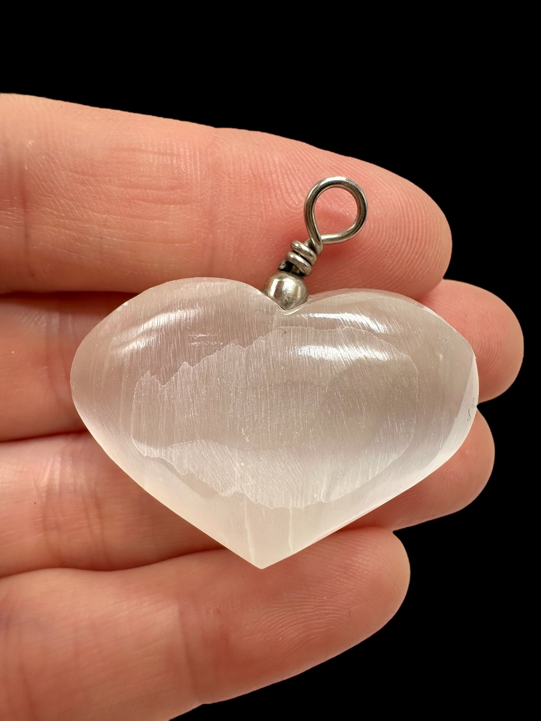 Selenite pendant – heart – Morocco