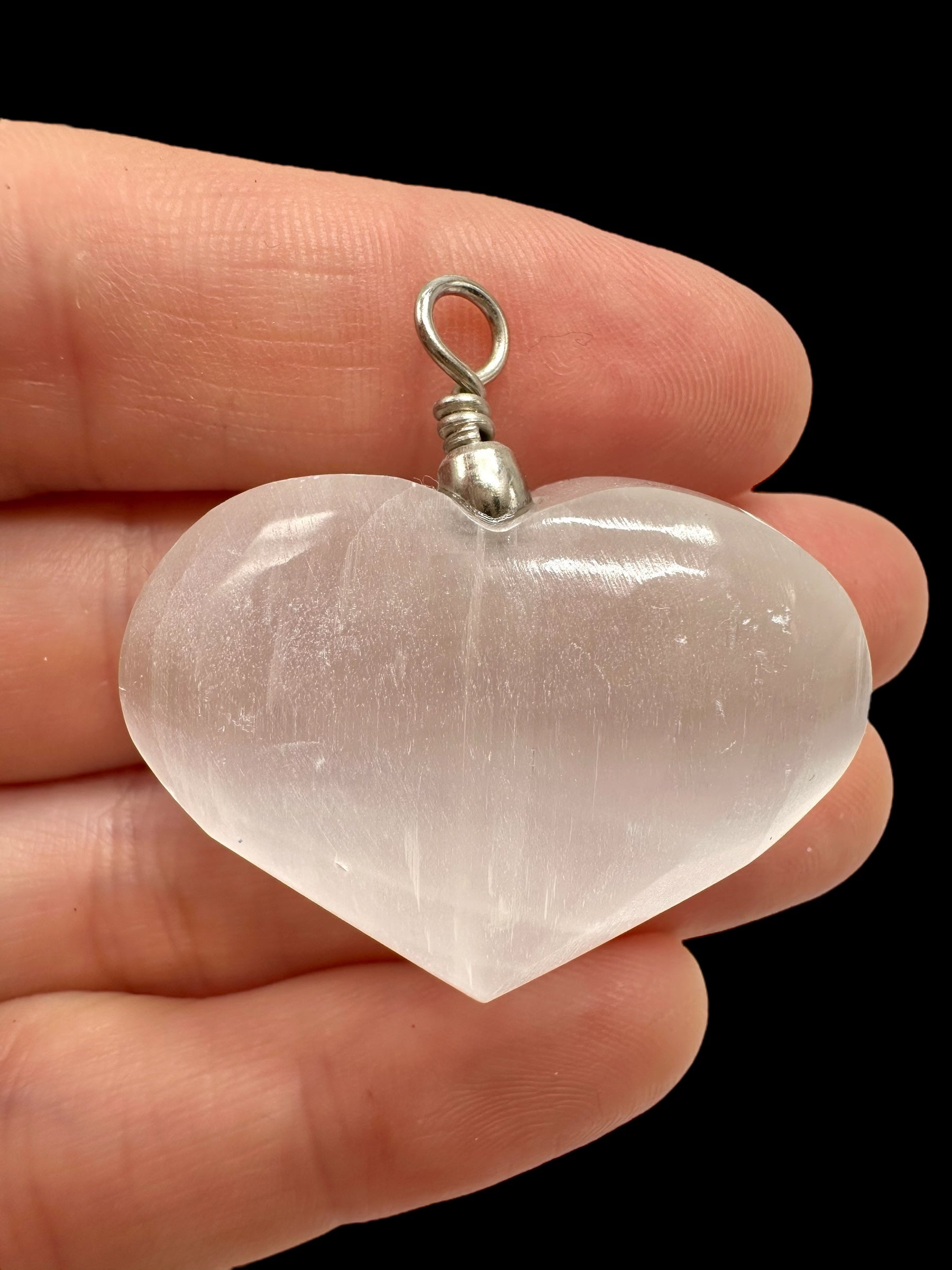 Selenite pendant – heart – Morocco