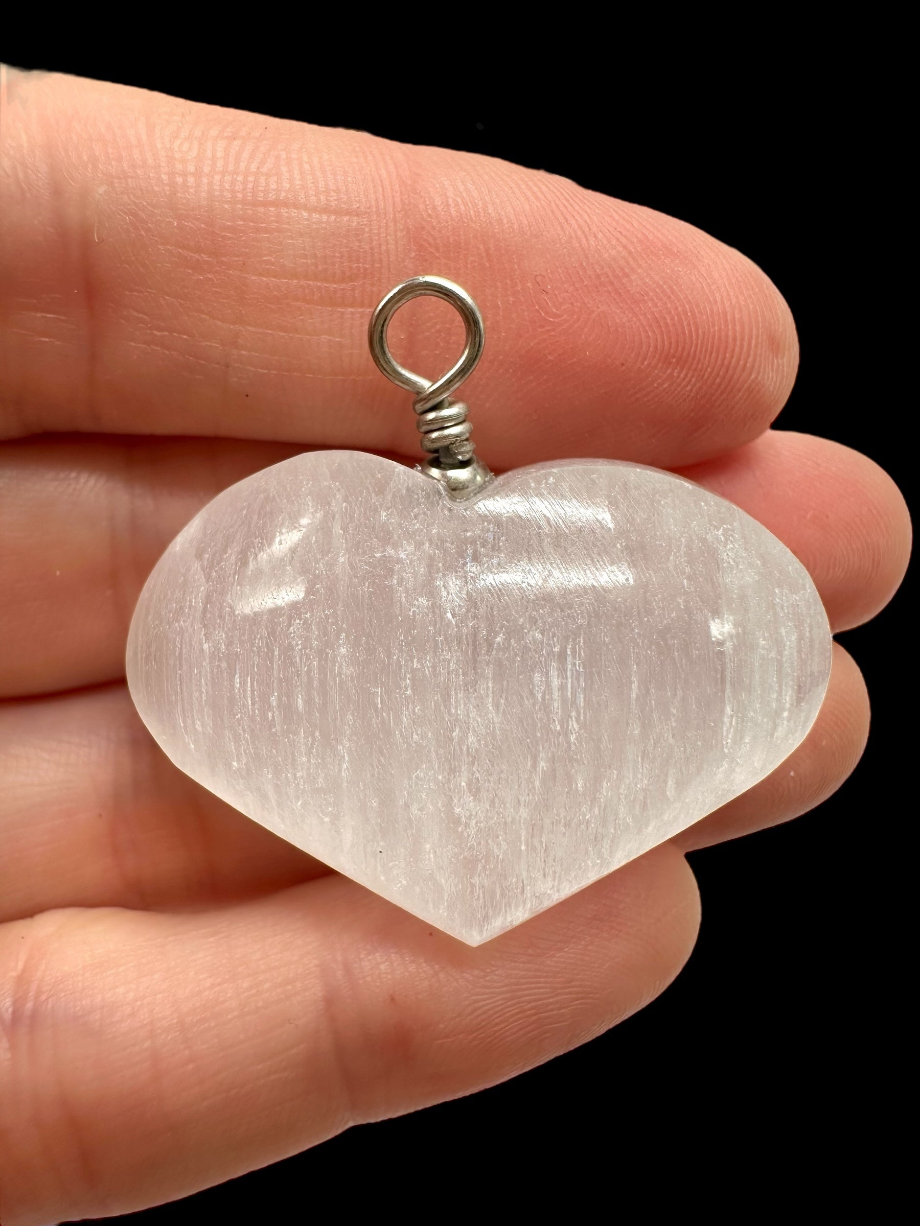 Selenite pendant – heart – Morocco