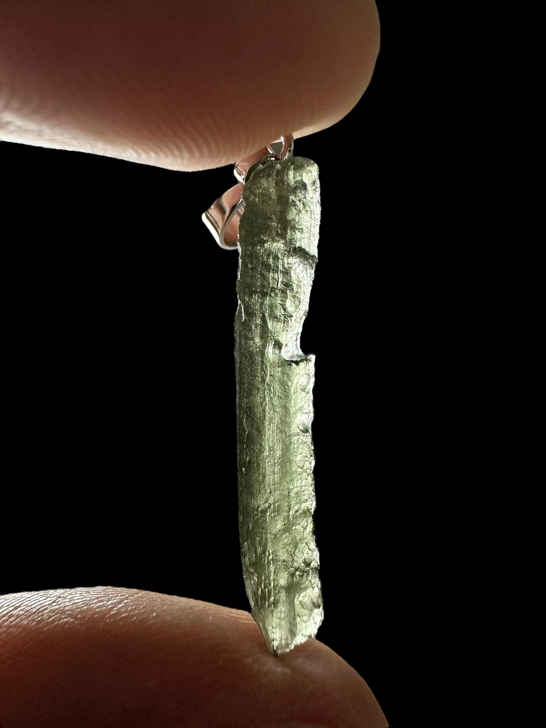 Moldavite pendant 0,7g - P/V429