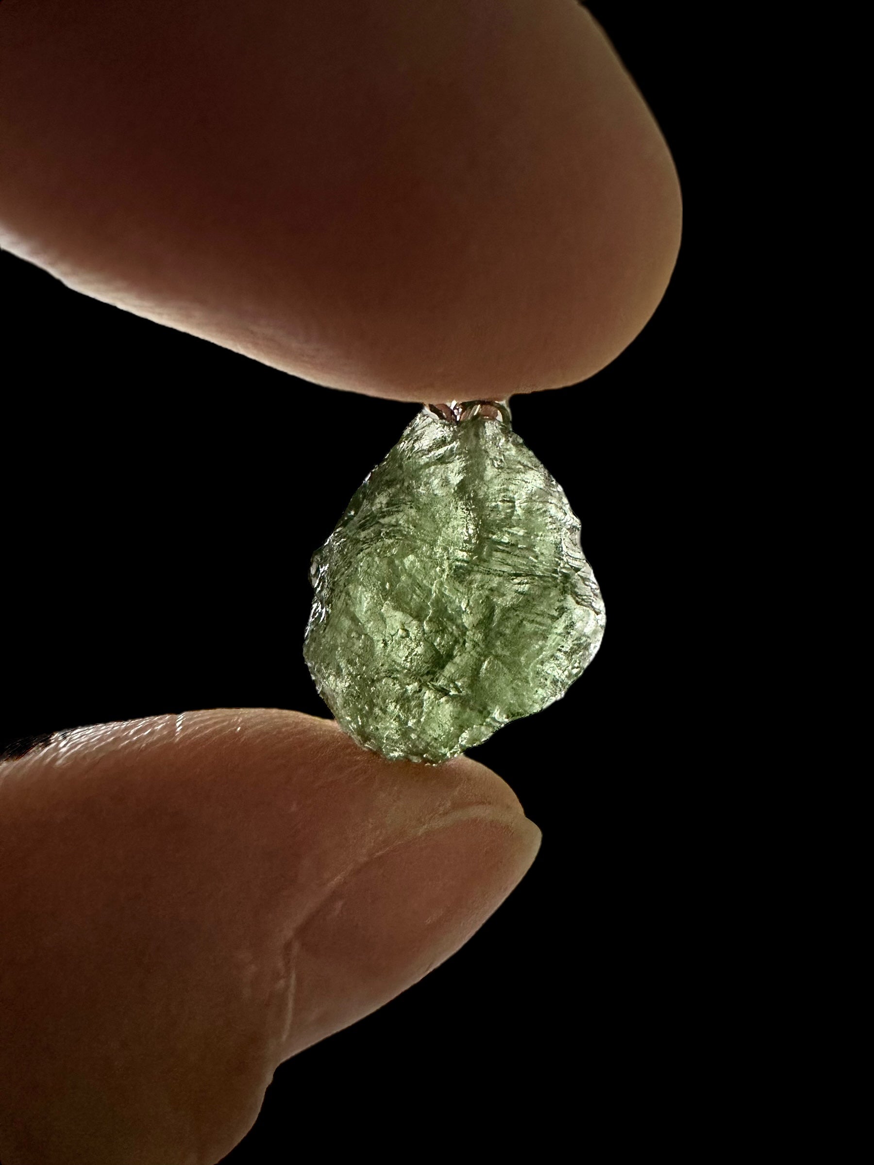 Moldavite pendant 1,2g - P/V462