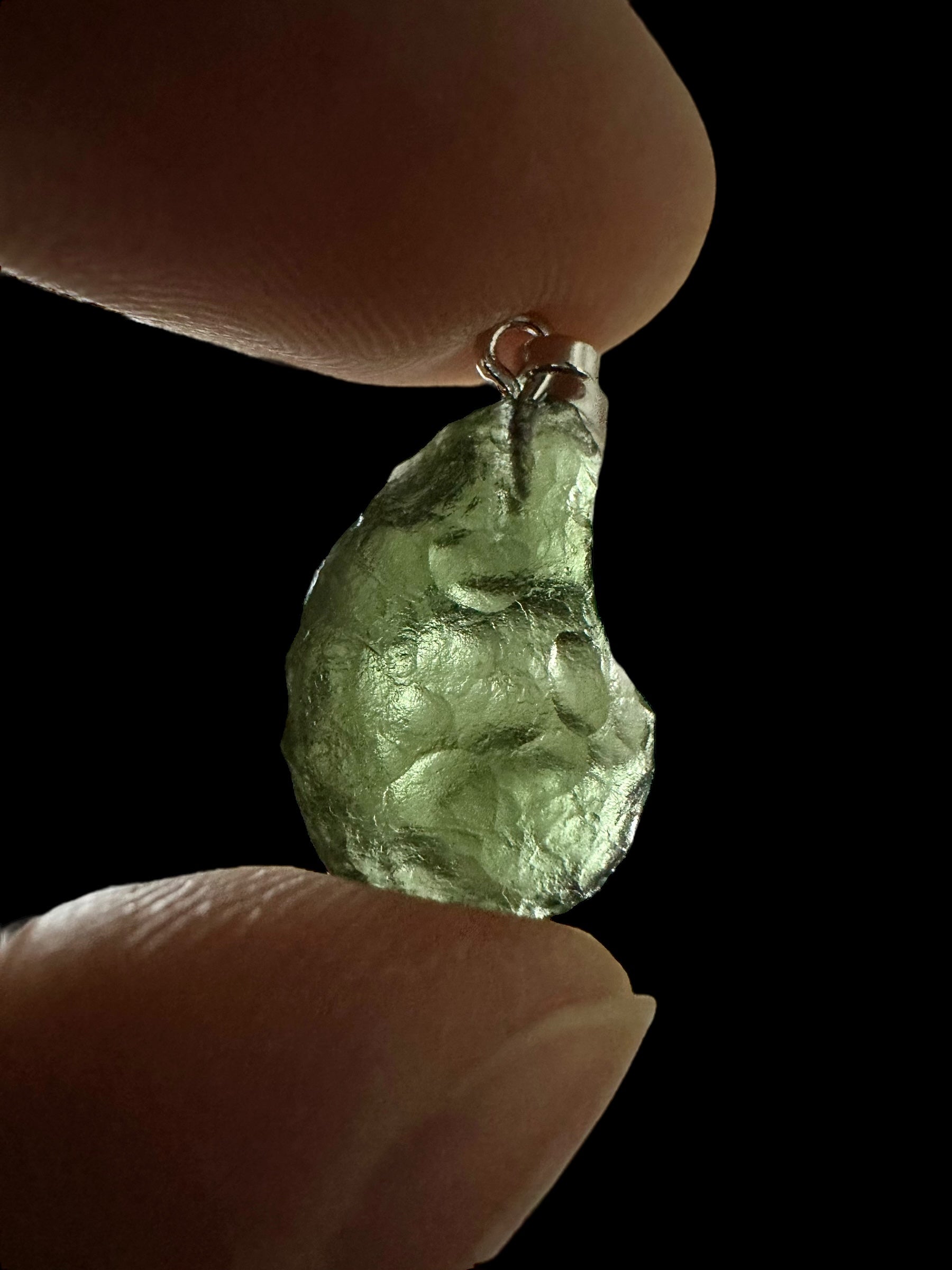 Moldavite pendant 1,2g - P/V466