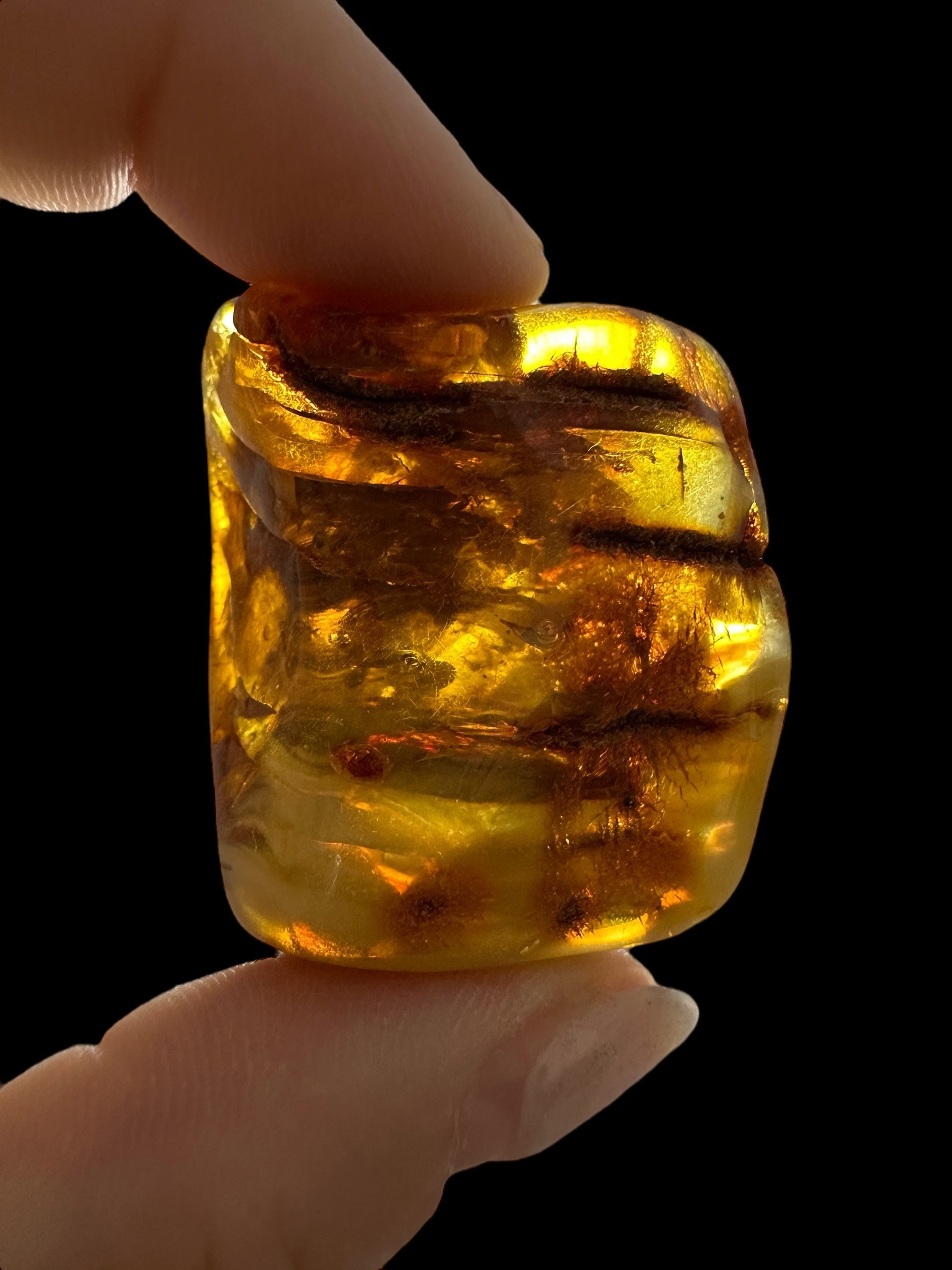 Amber 11,6g – Lithuania - JN538