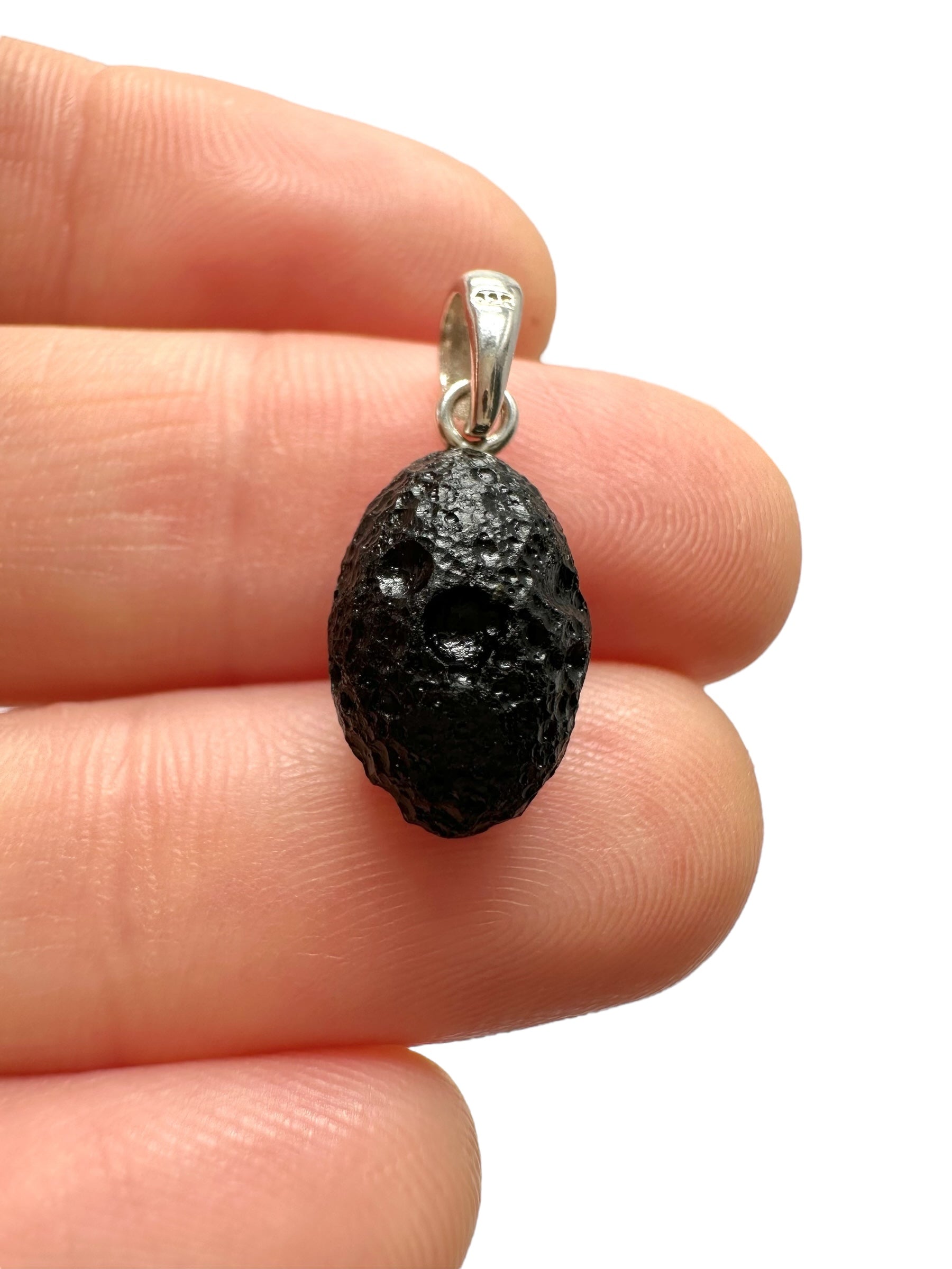 Silver indochinite pendant 1,1g - SP/I019