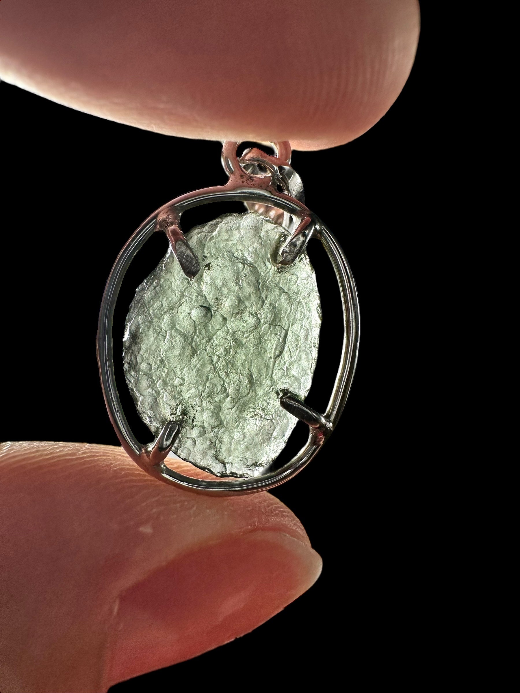 Silver moldavite pendant 1,6g - SP/V641
