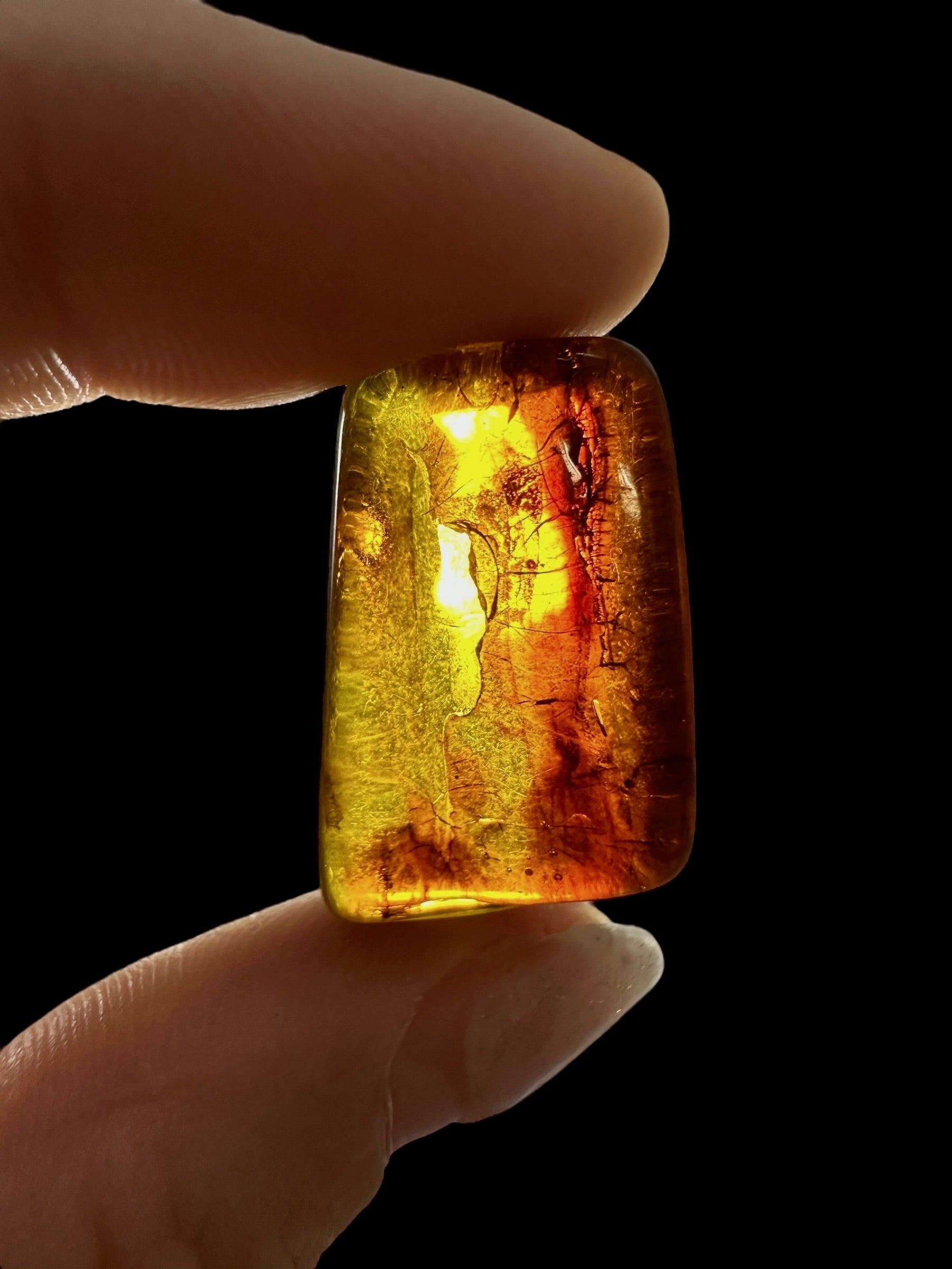 Amber 2,8g – Lithuania - JN579