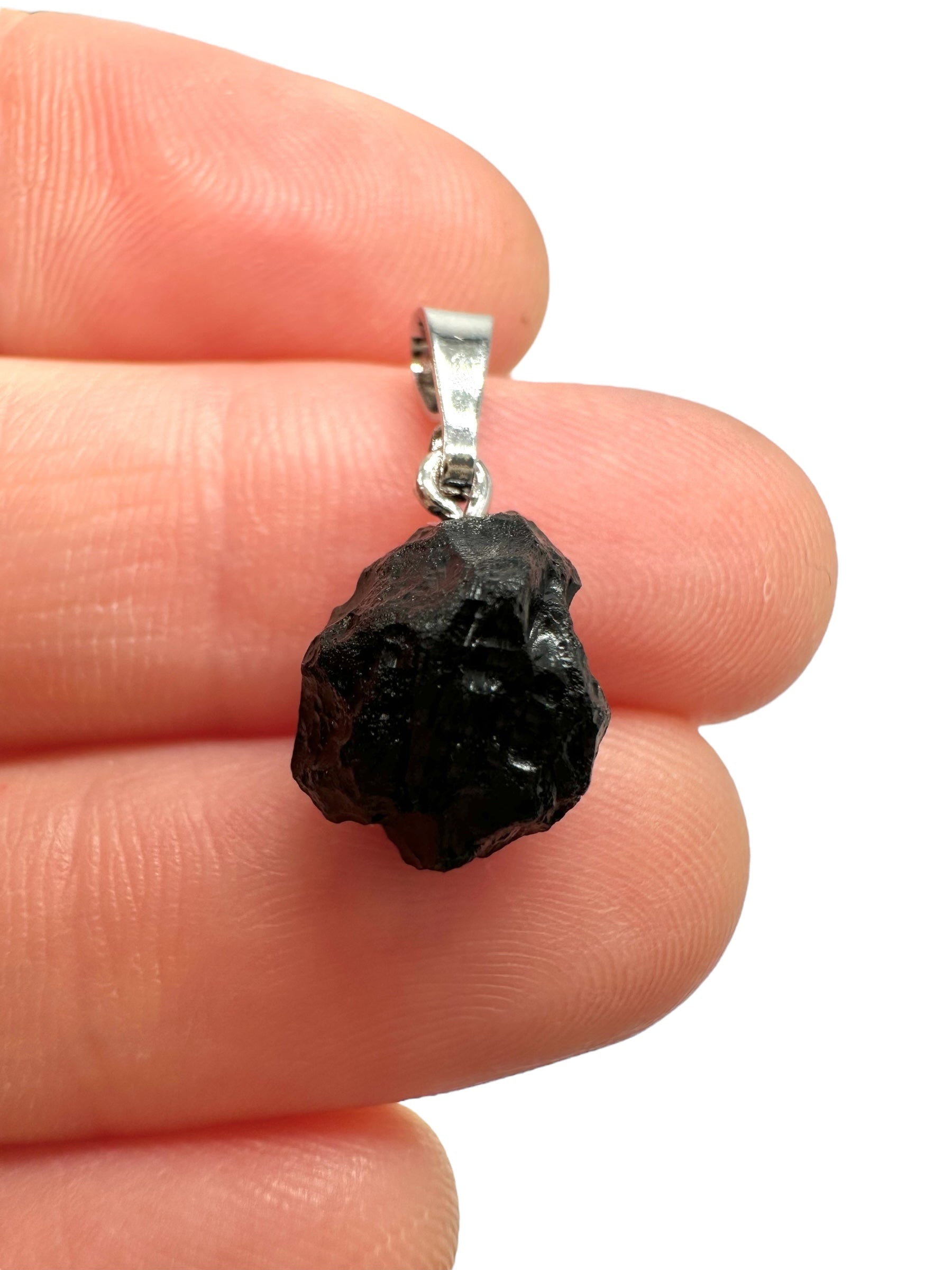 Bilitonite pendant 1g