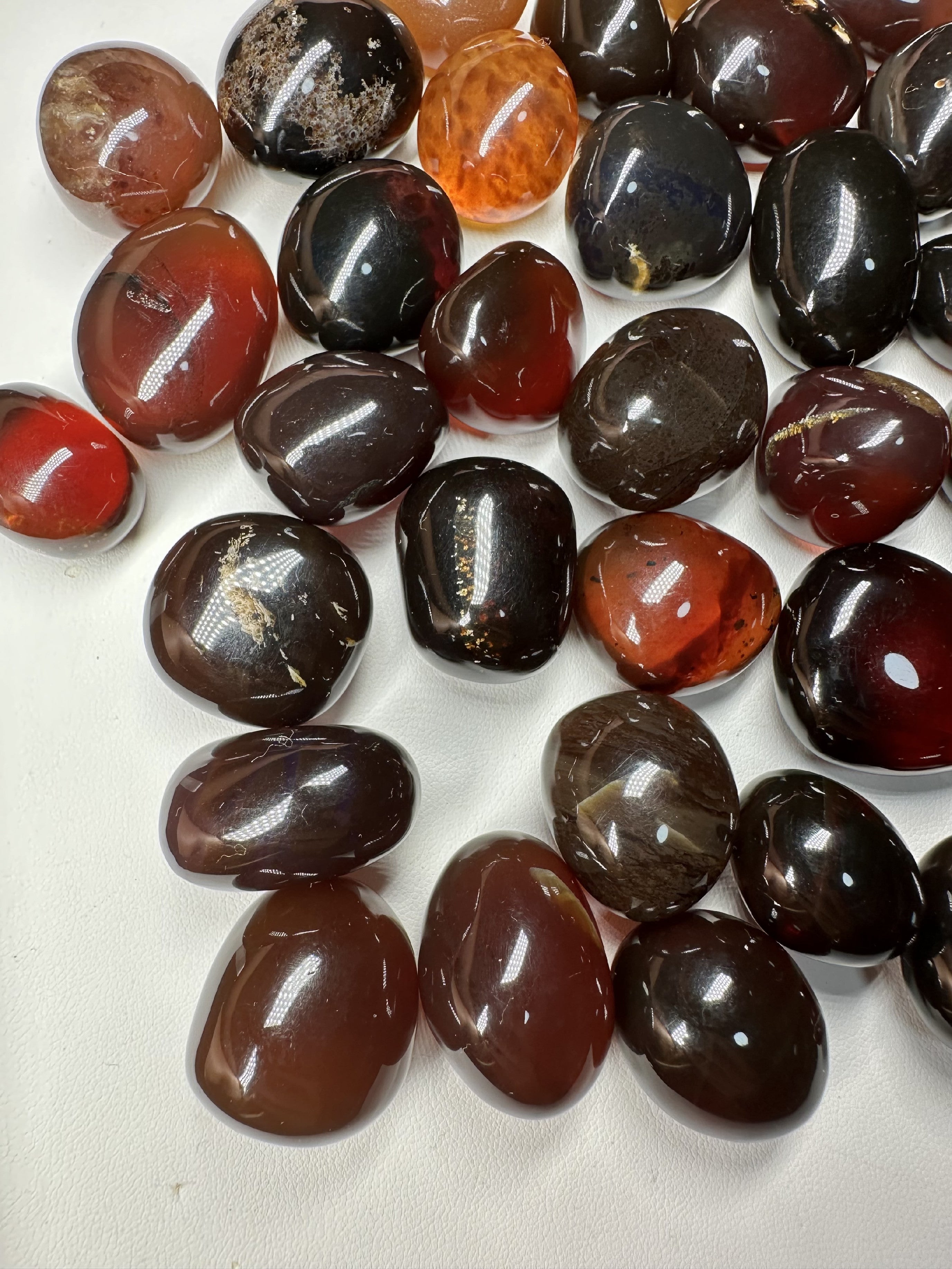 Tumbled amber – Indonesia – 200g / random selection - JVEL02