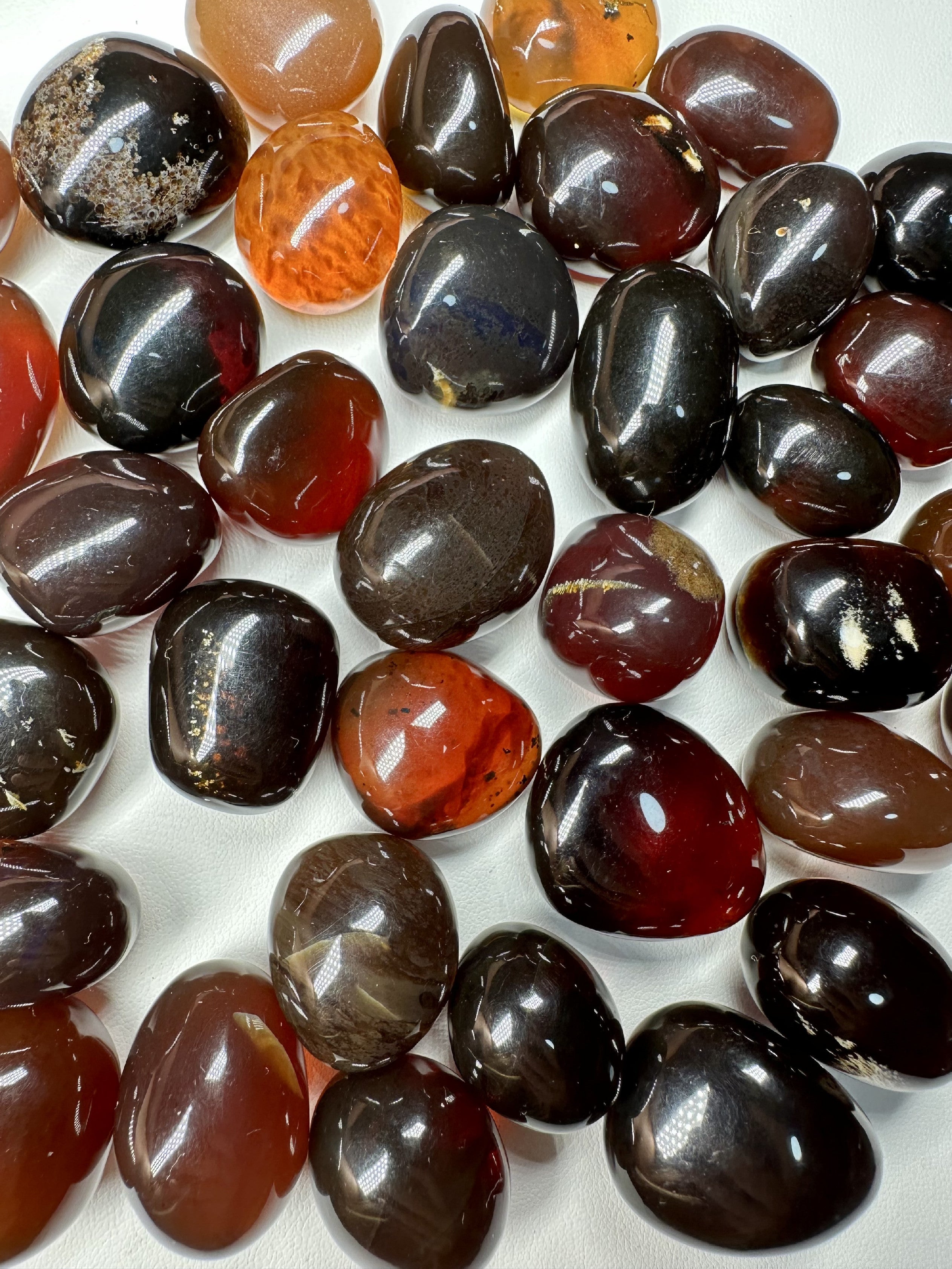 Tumbled amber – Indonesia – 200g / random selection - JVEL02