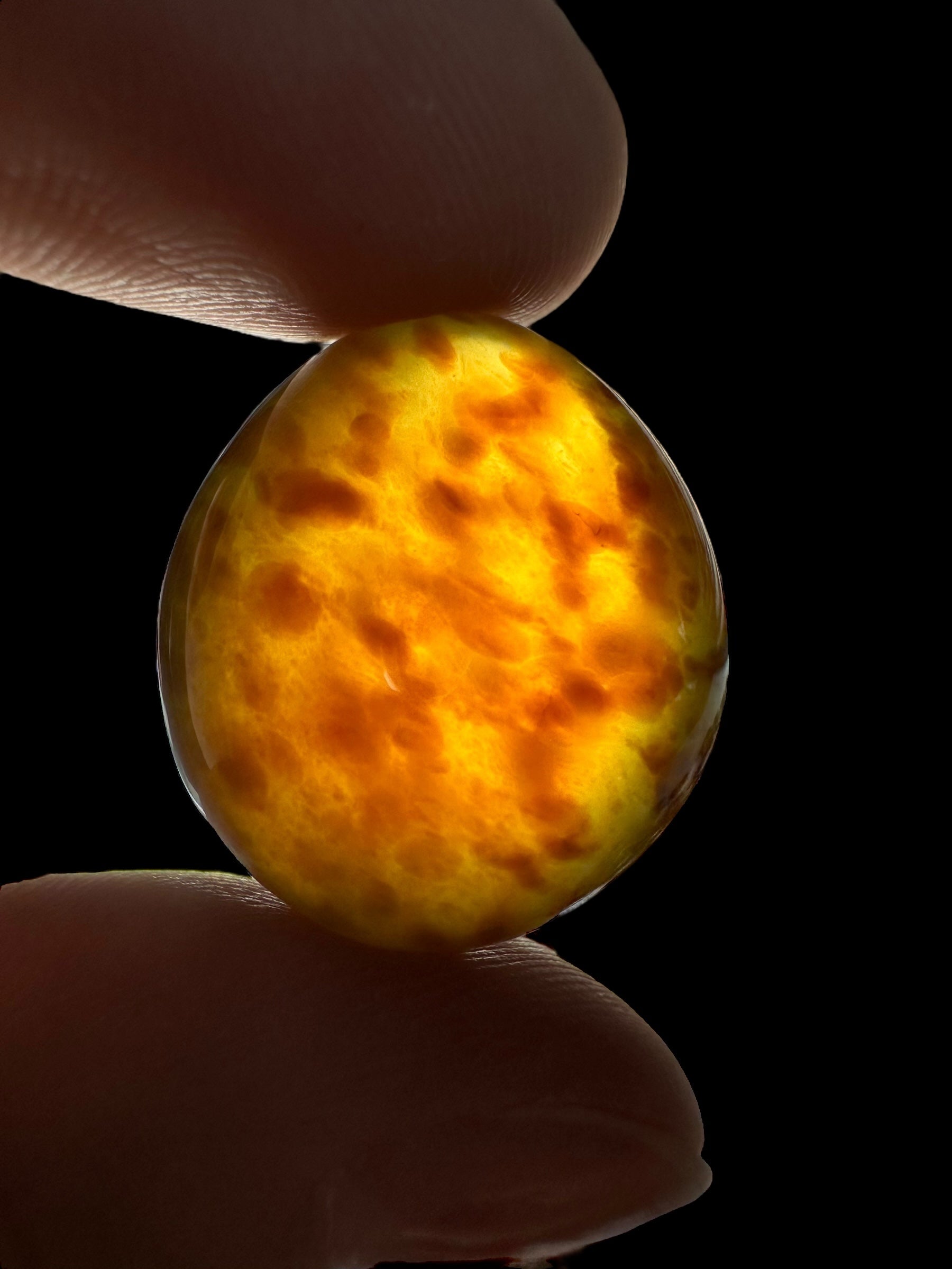 Tumbled amber – Indonesia – 200g / random selection - JVEL02