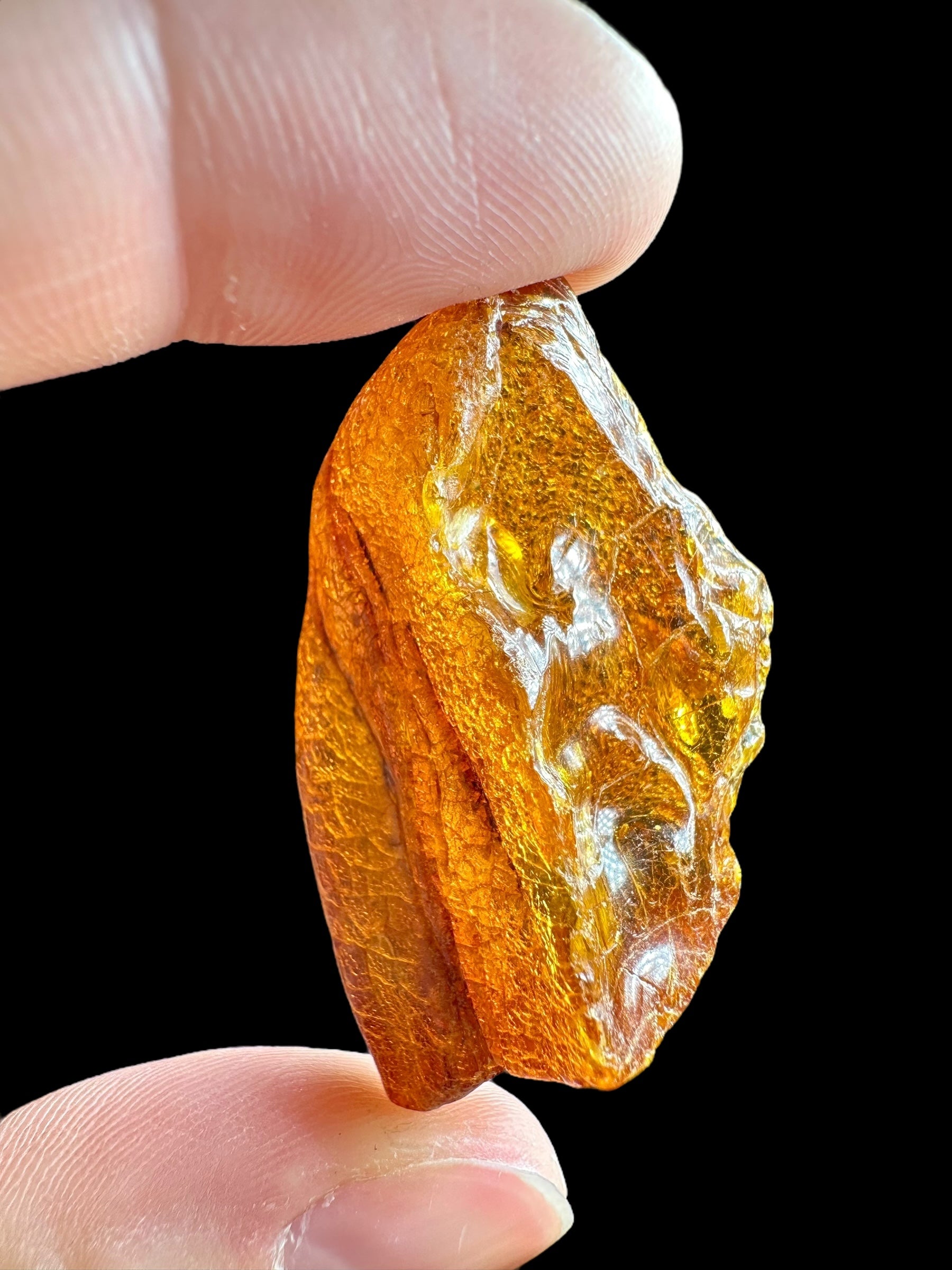 Amber (raw) – Lithuania – 260g - XJ007