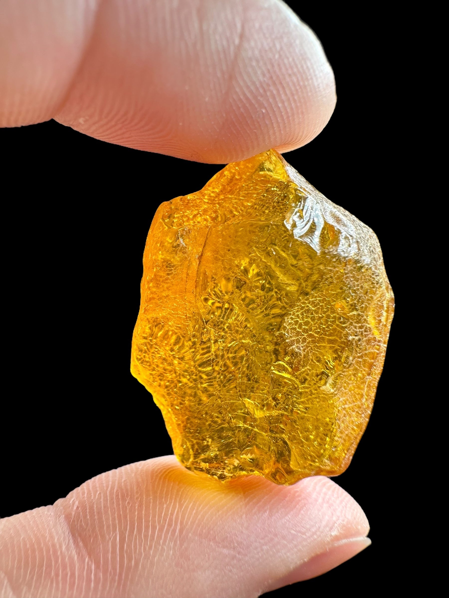 Amber (raw) – Lithuania – 260g - XJ007