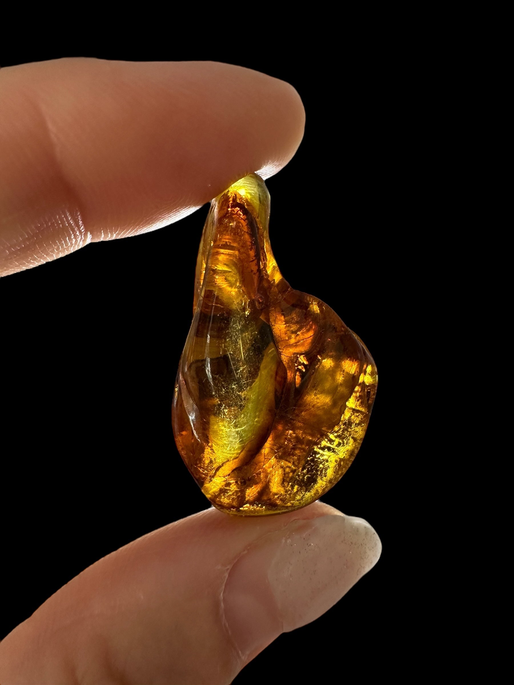 Amber 3,2g – Lithuania - JN613