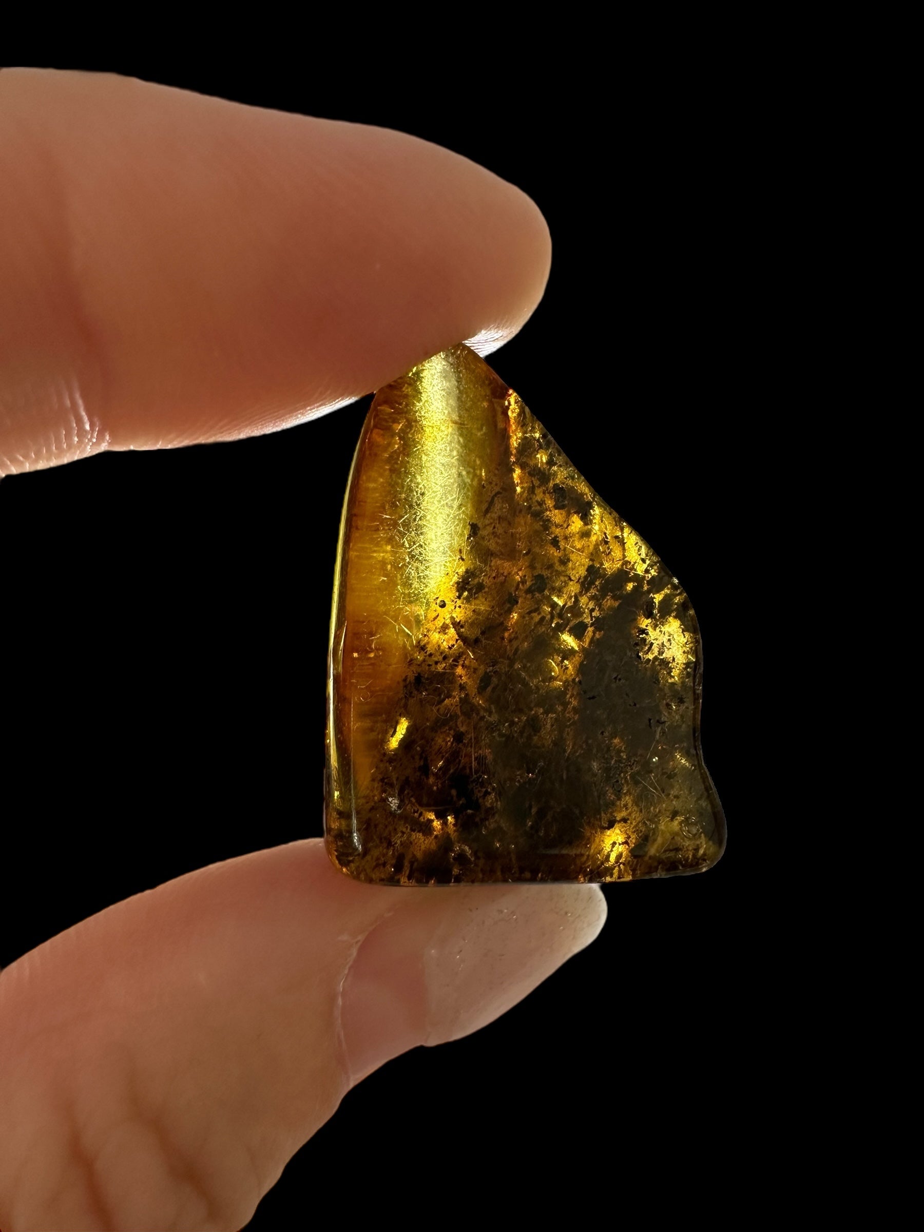 Amber 3,3g – Lithuania - JN616