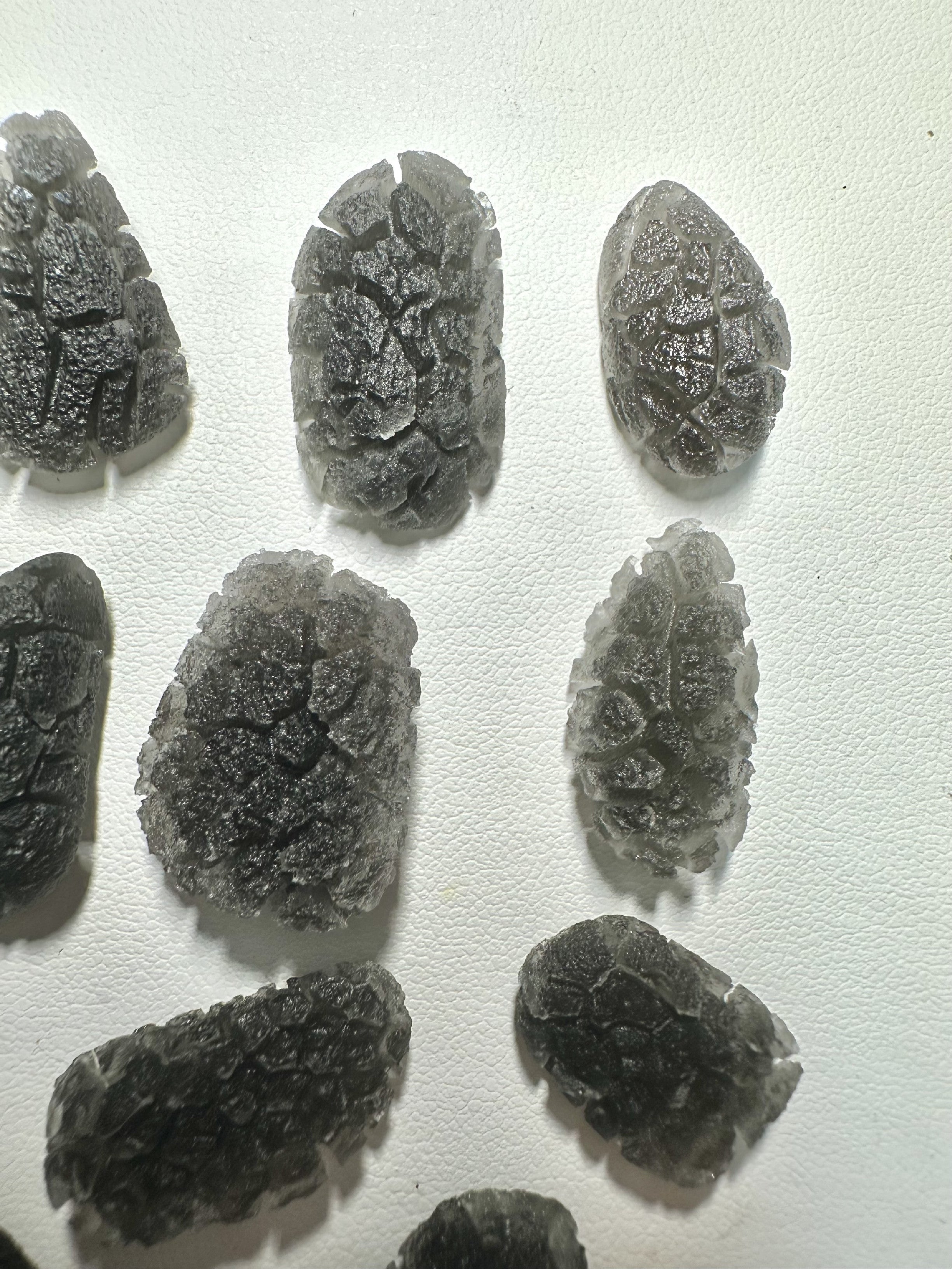 Carpathian obsidians 34,8g (Hedgehog) – Slovakia - OBJVEL5