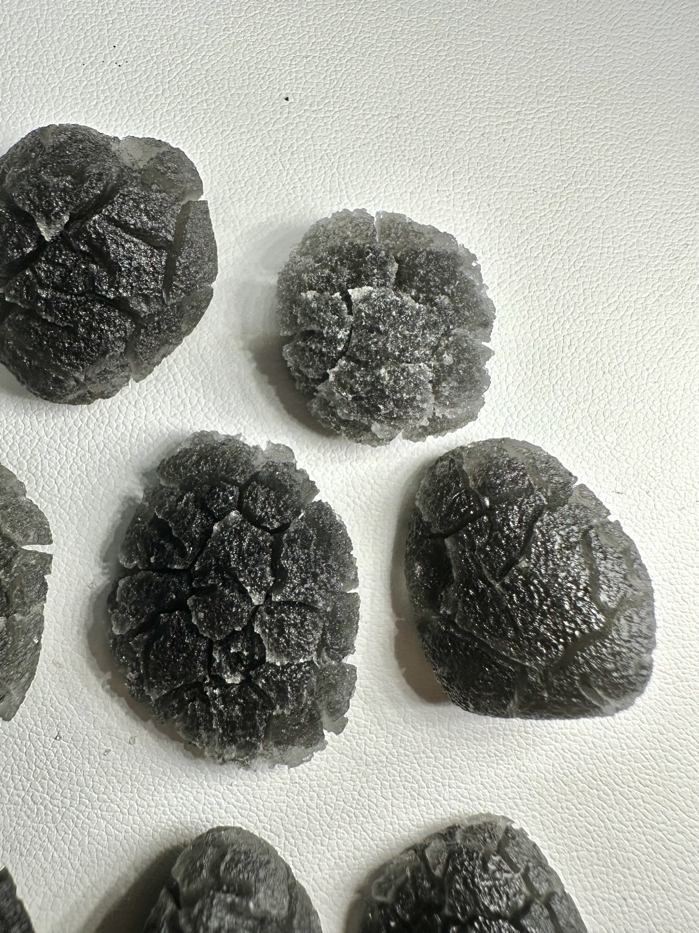 Slovak obsidian – Hedgehog – 47,5g - OBJVEL6