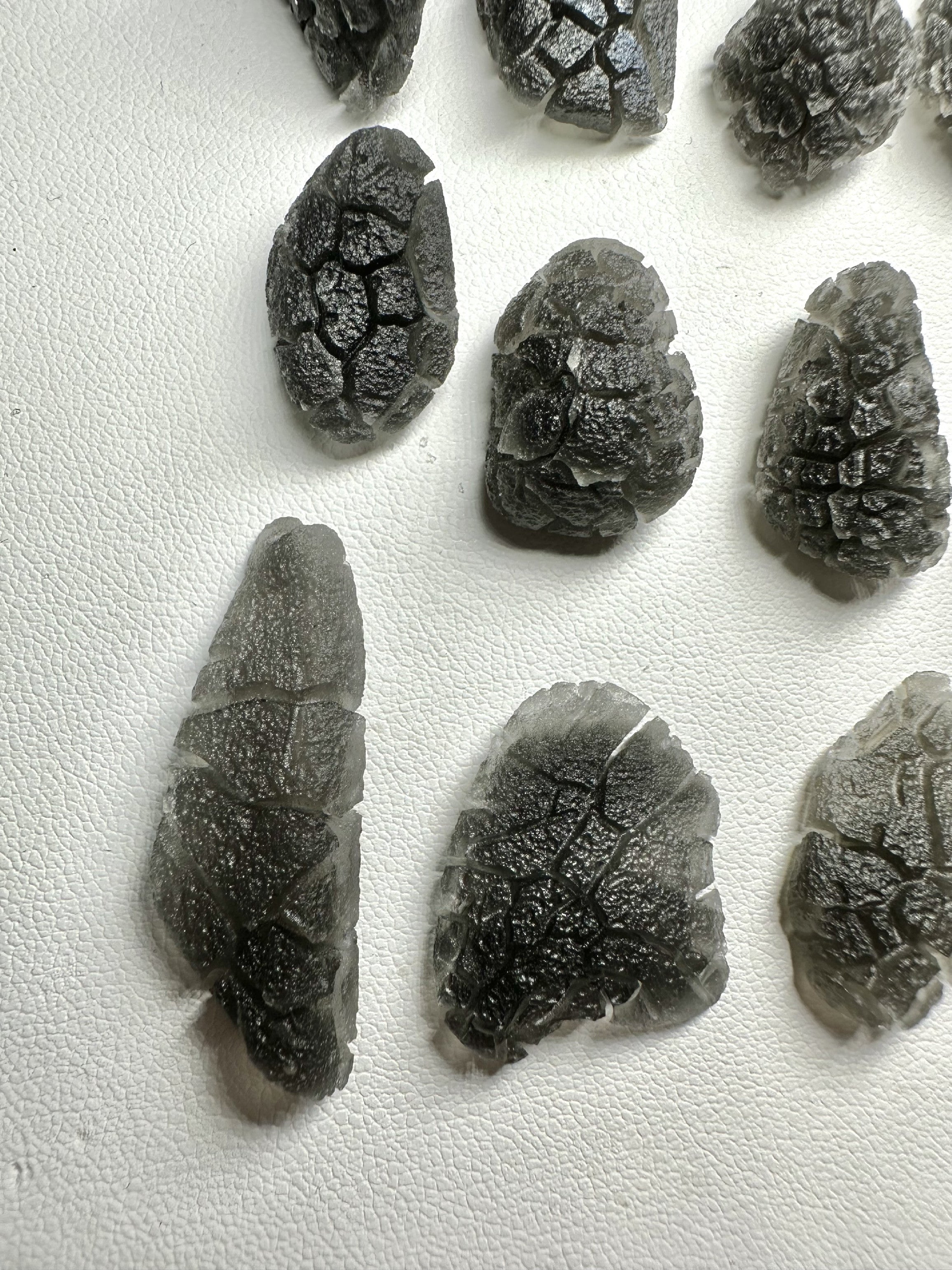 Slovak obsidian – Hedgehog – 23g - OBJVEL7