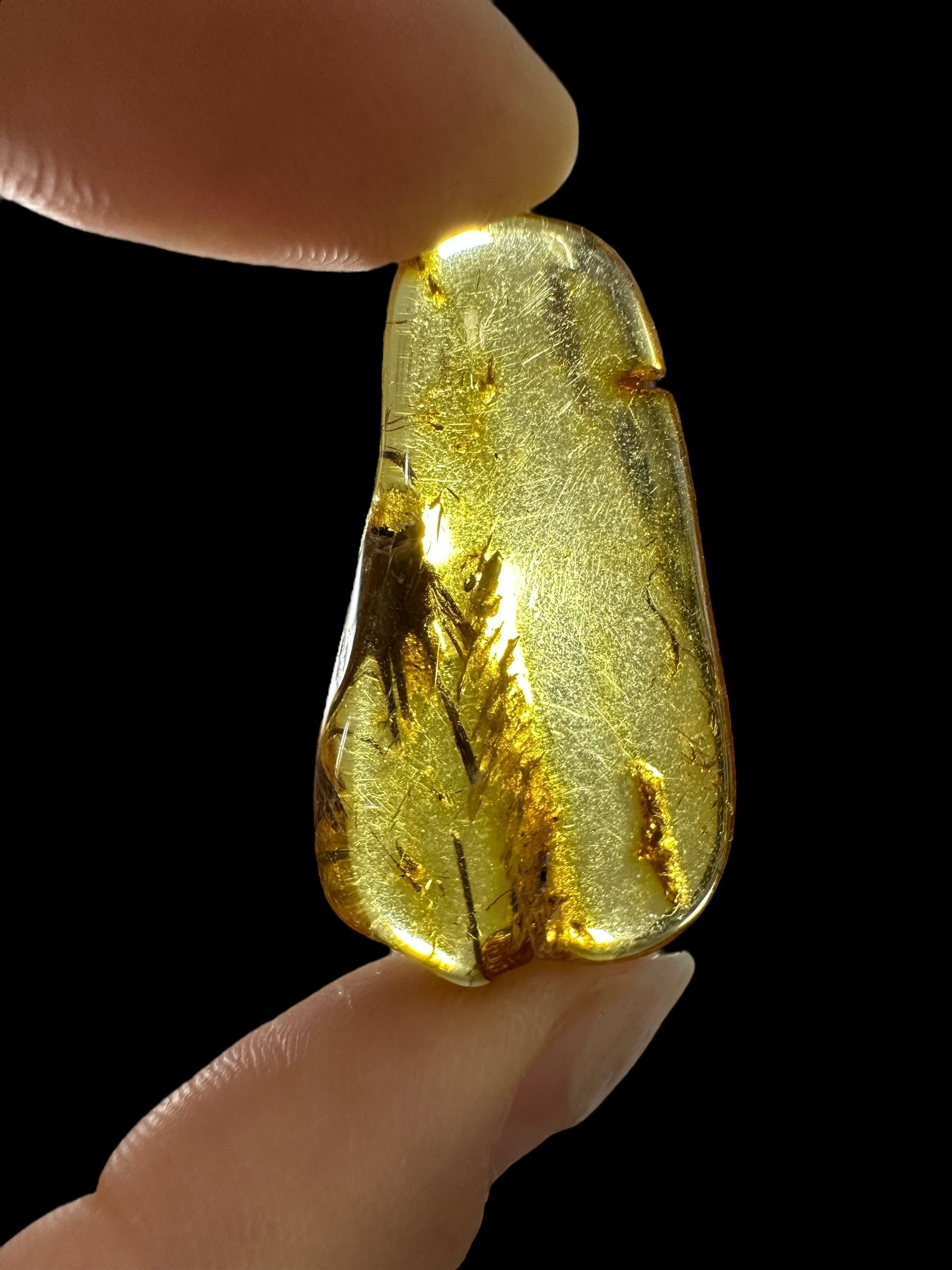 Amber 2,7g – Lithuania - JN633