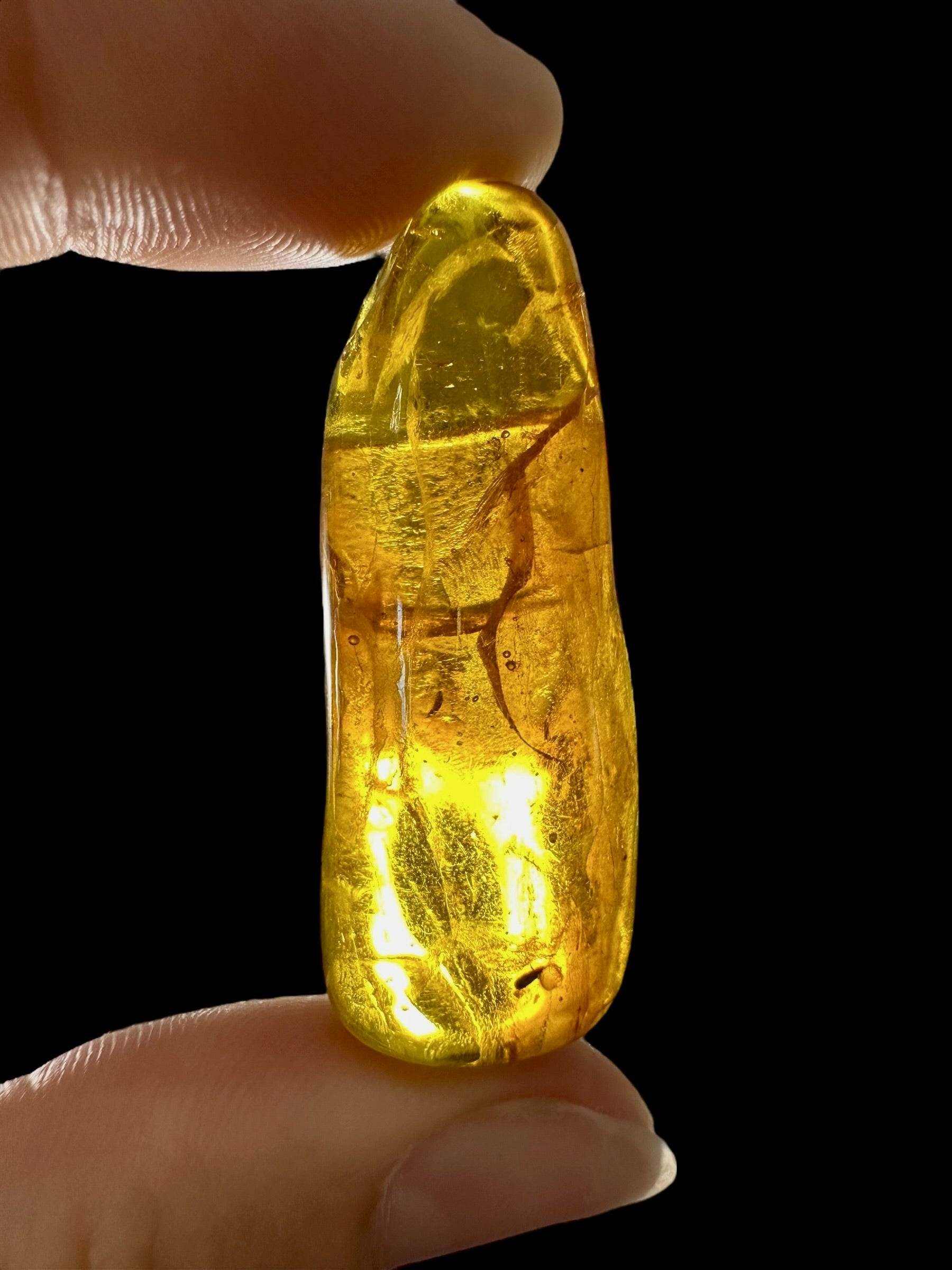 Amber 4,2g – Lithuania - JN635