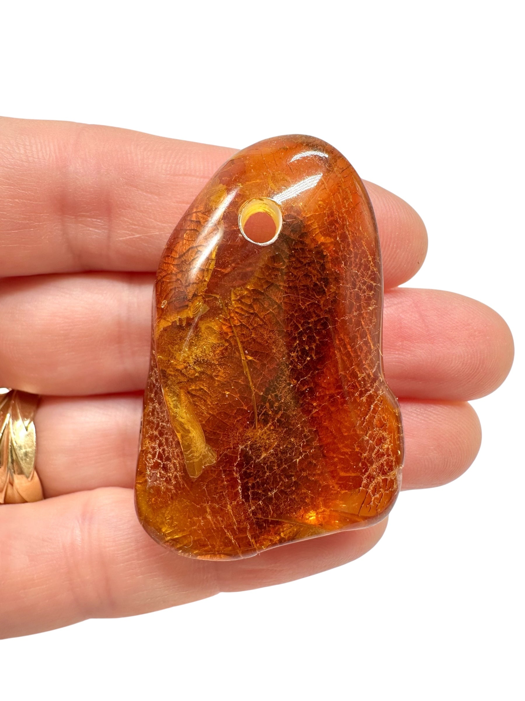 Amber with a drilled hole for hanging 9,8g – Lithuania - JND37
