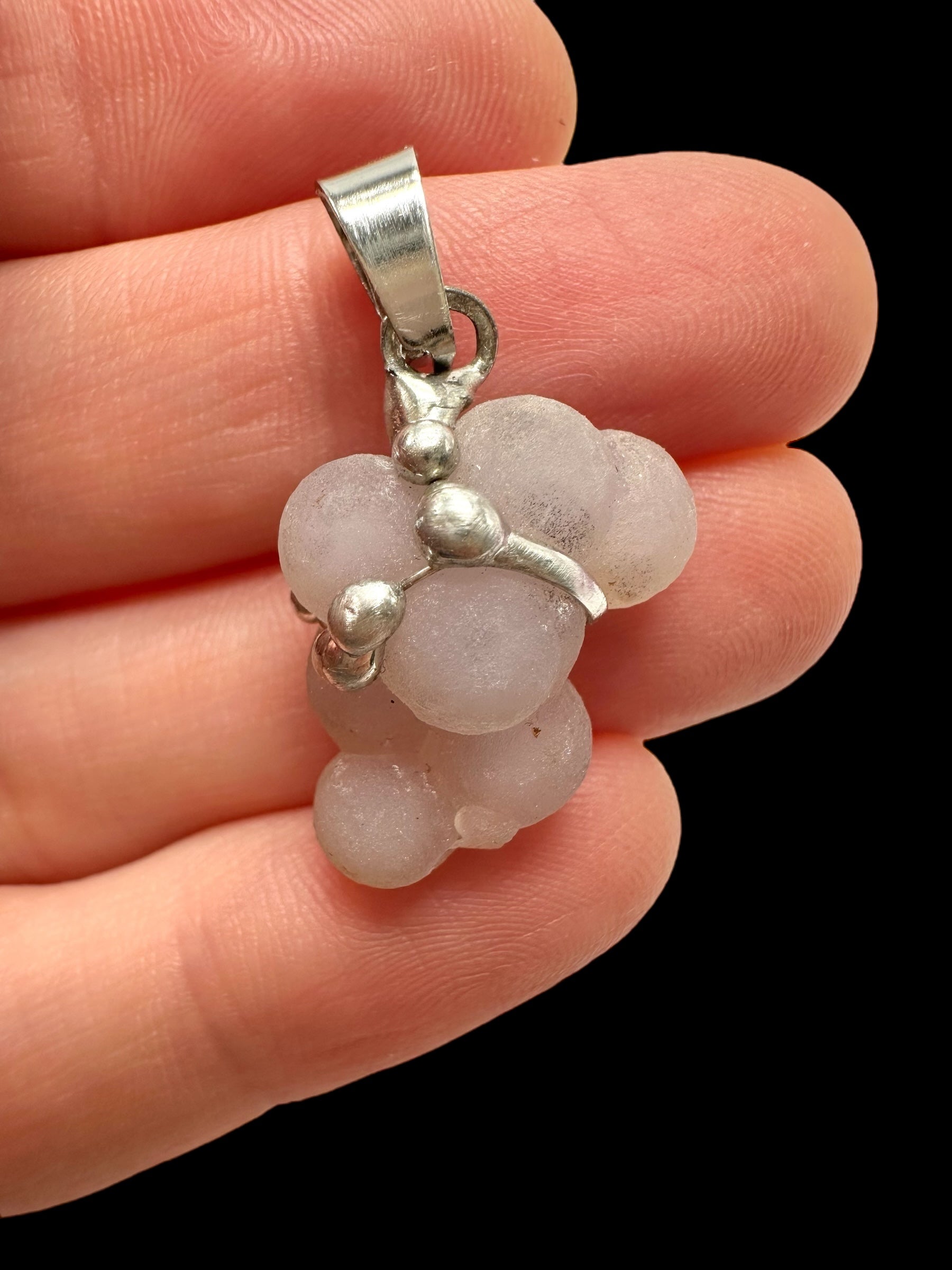 Grape chalcedony pendant