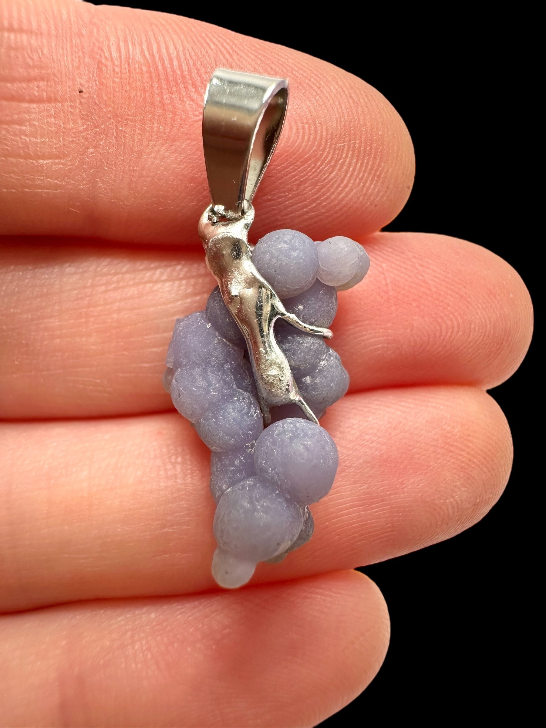 Grape chalcedony pendant - P/HCH90
