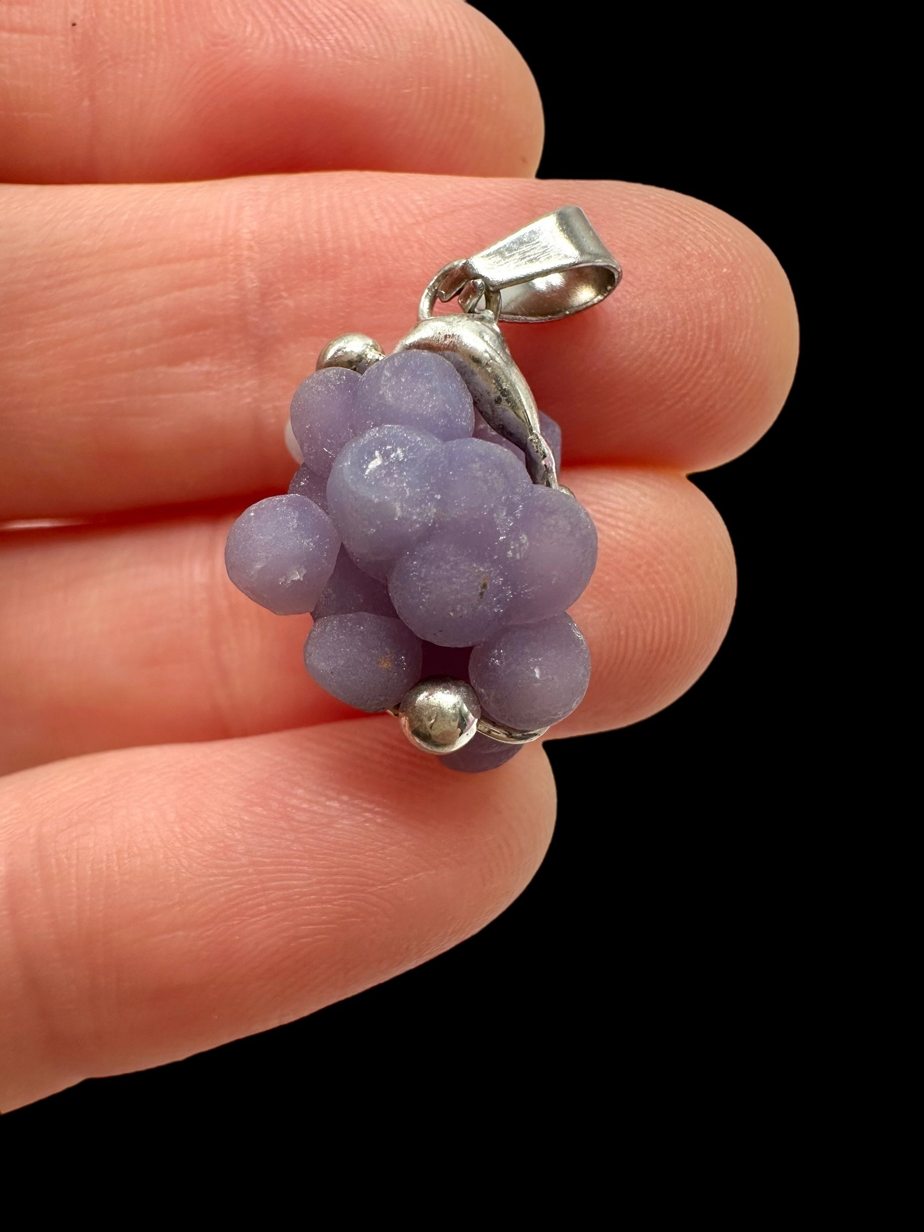 Grape chalcedony pendant