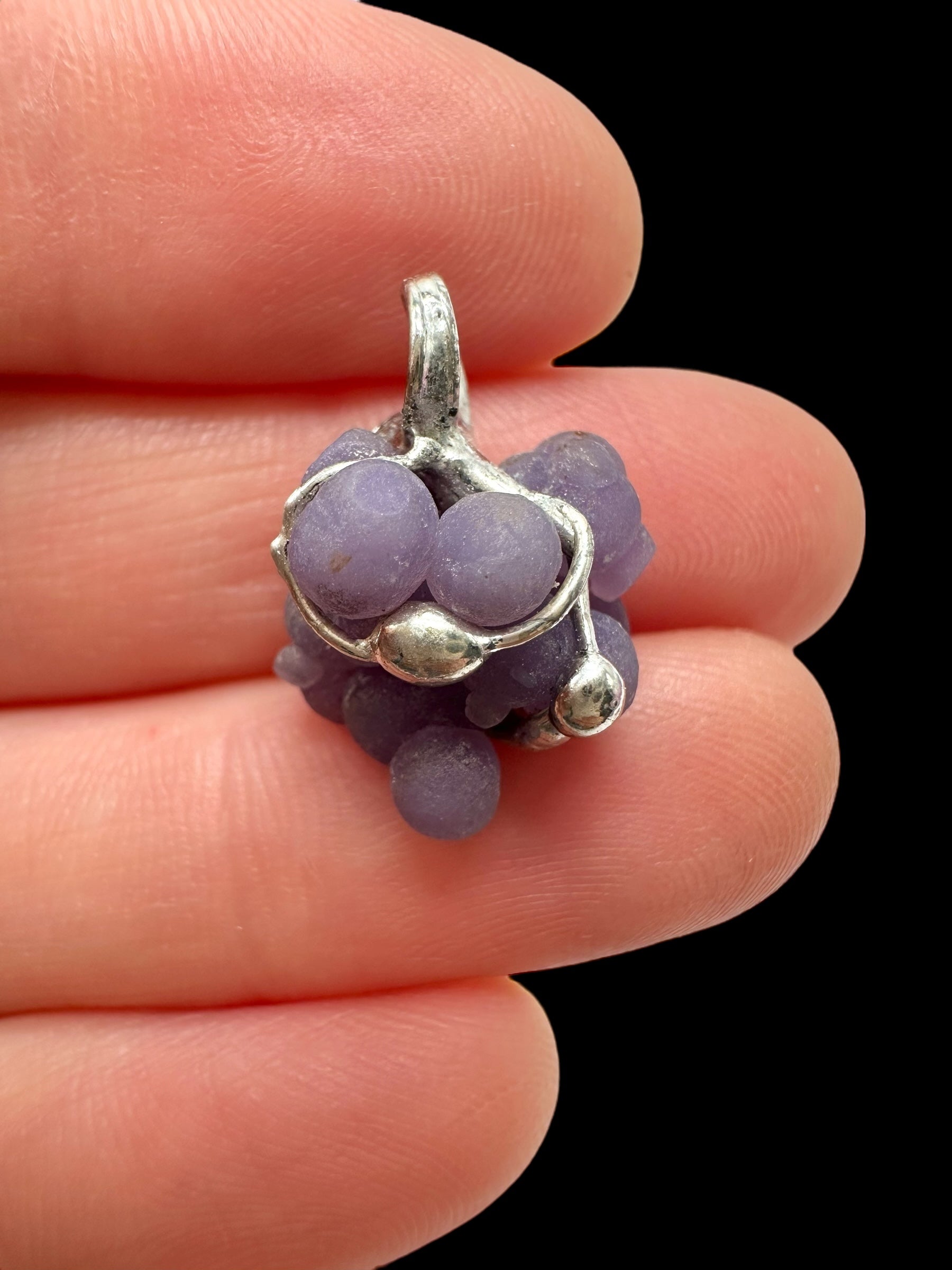 Grape chalcedony pendant