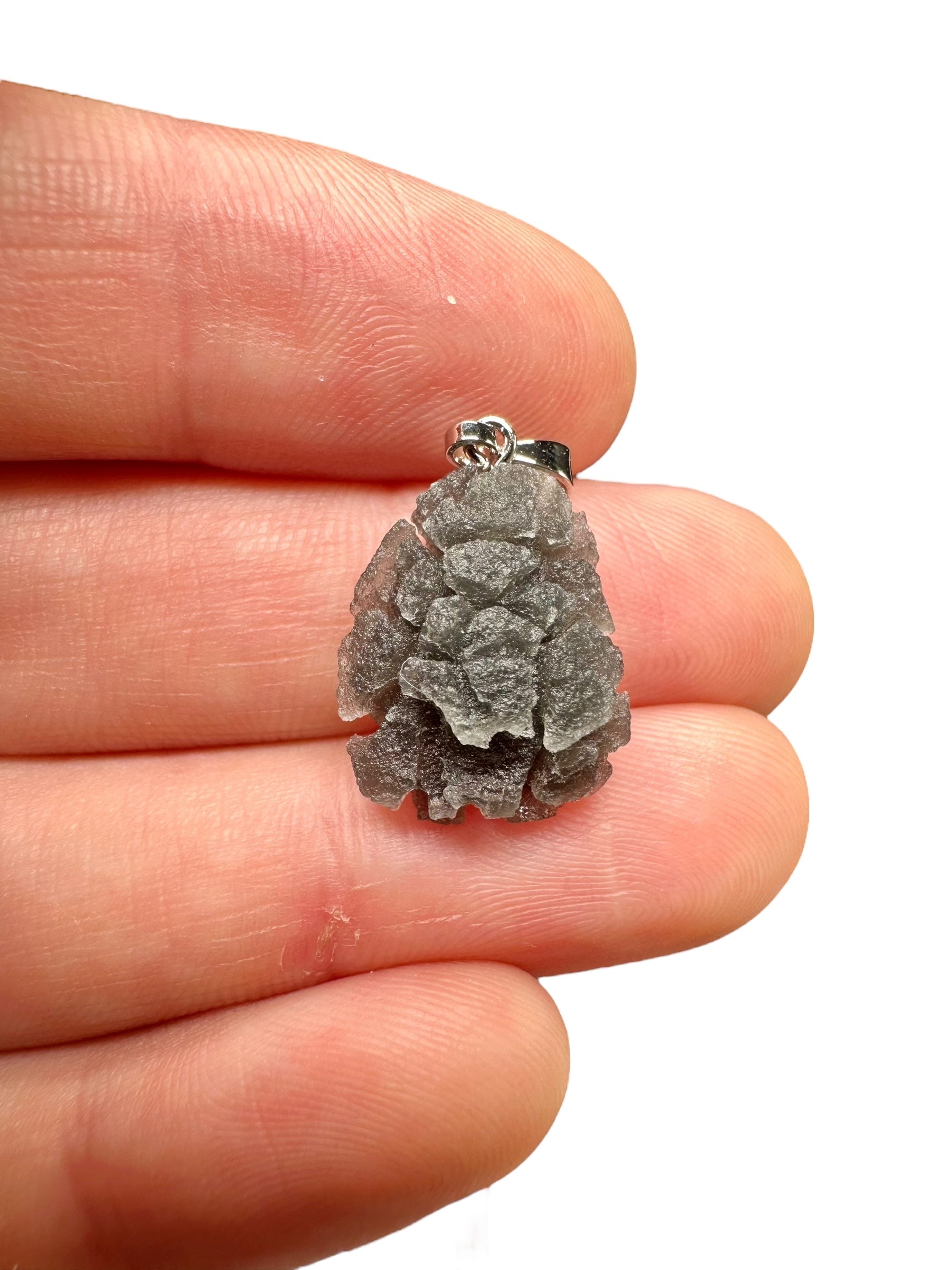 Pendant made from carpathian obsidian 1,5g - P/OB04