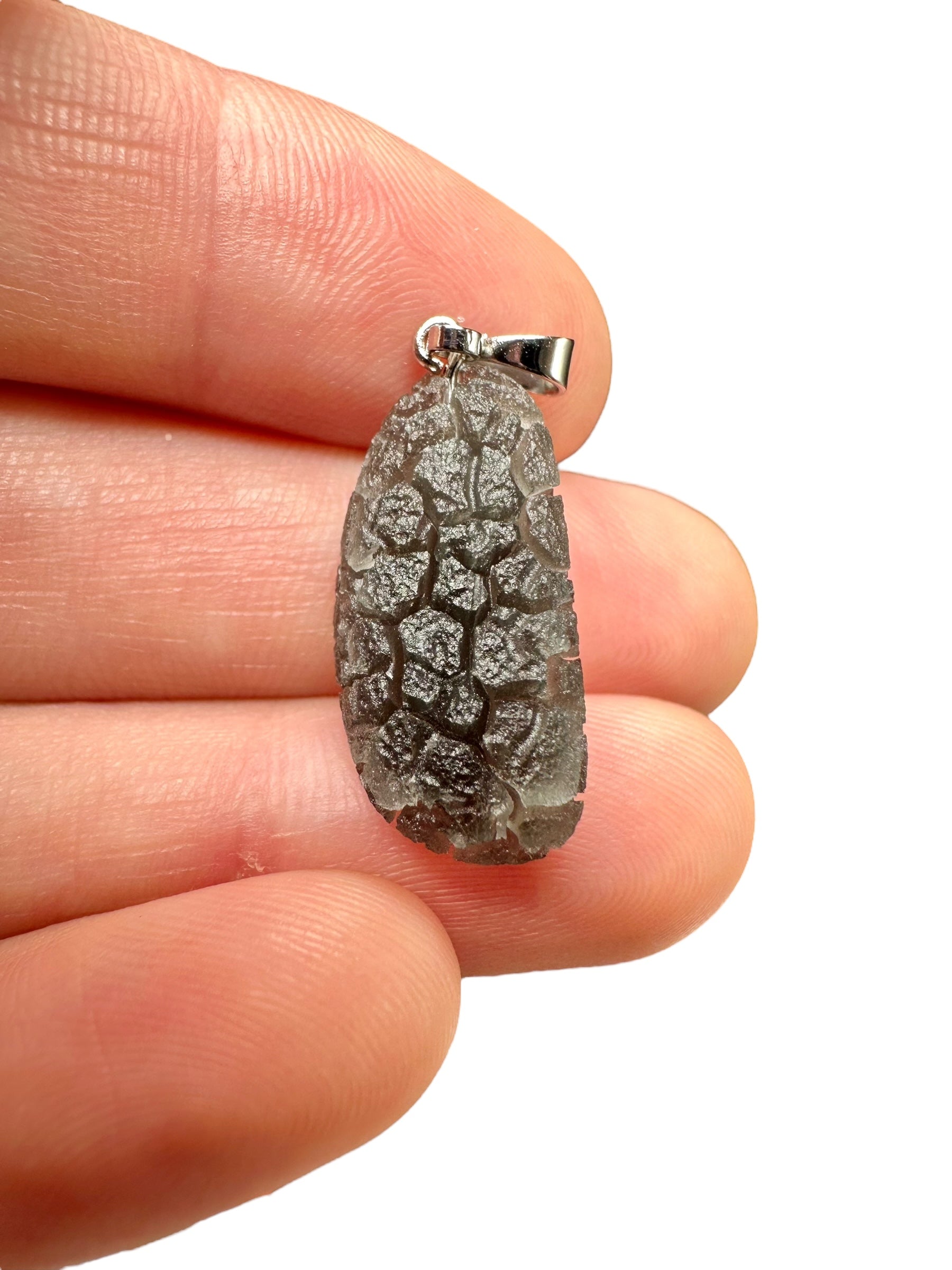 Pendant made from carpathian obsidian 2,3g - P/OB09