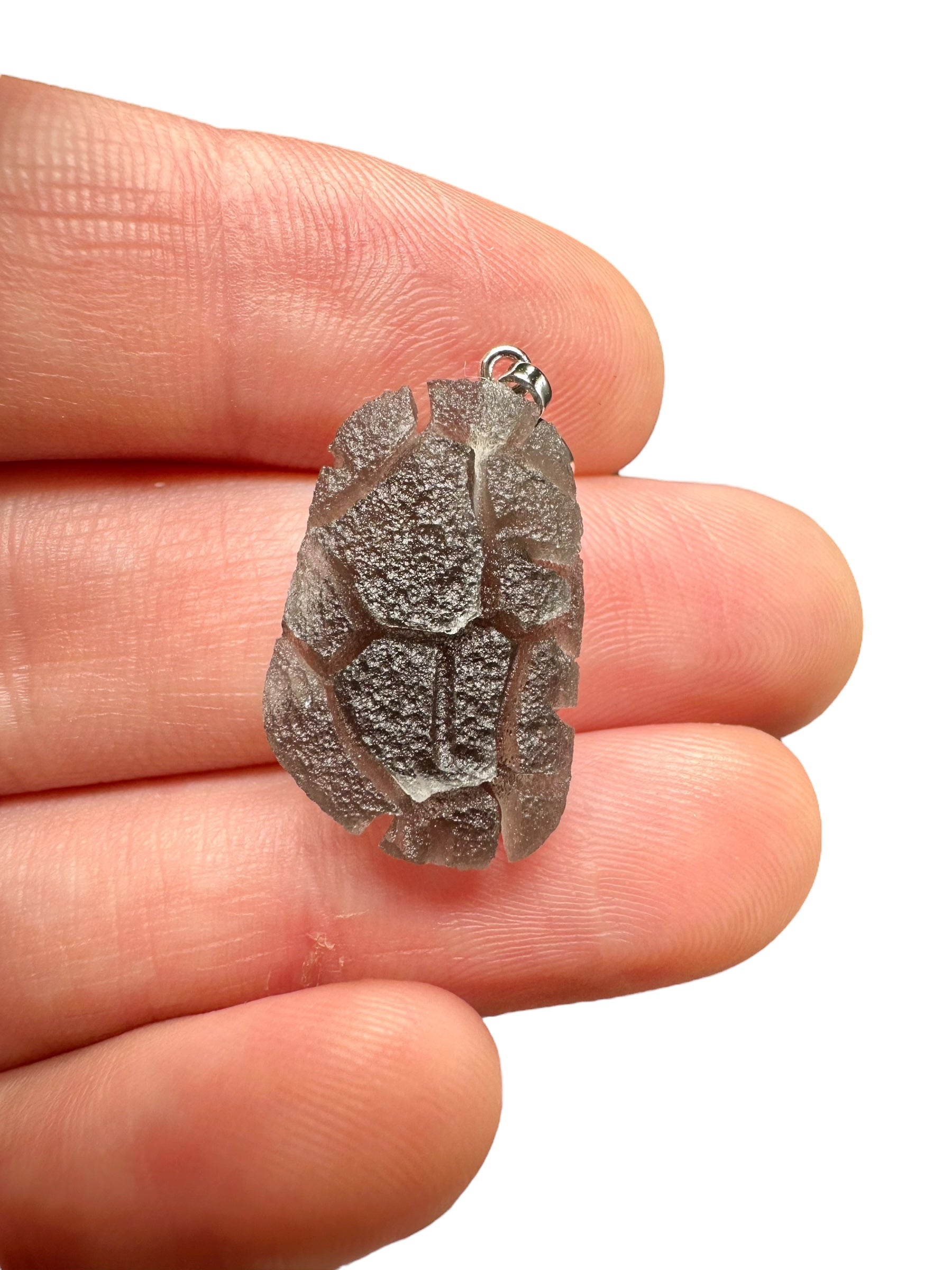 Pendant made from carpathian obsidian 2,2g - P/OB14