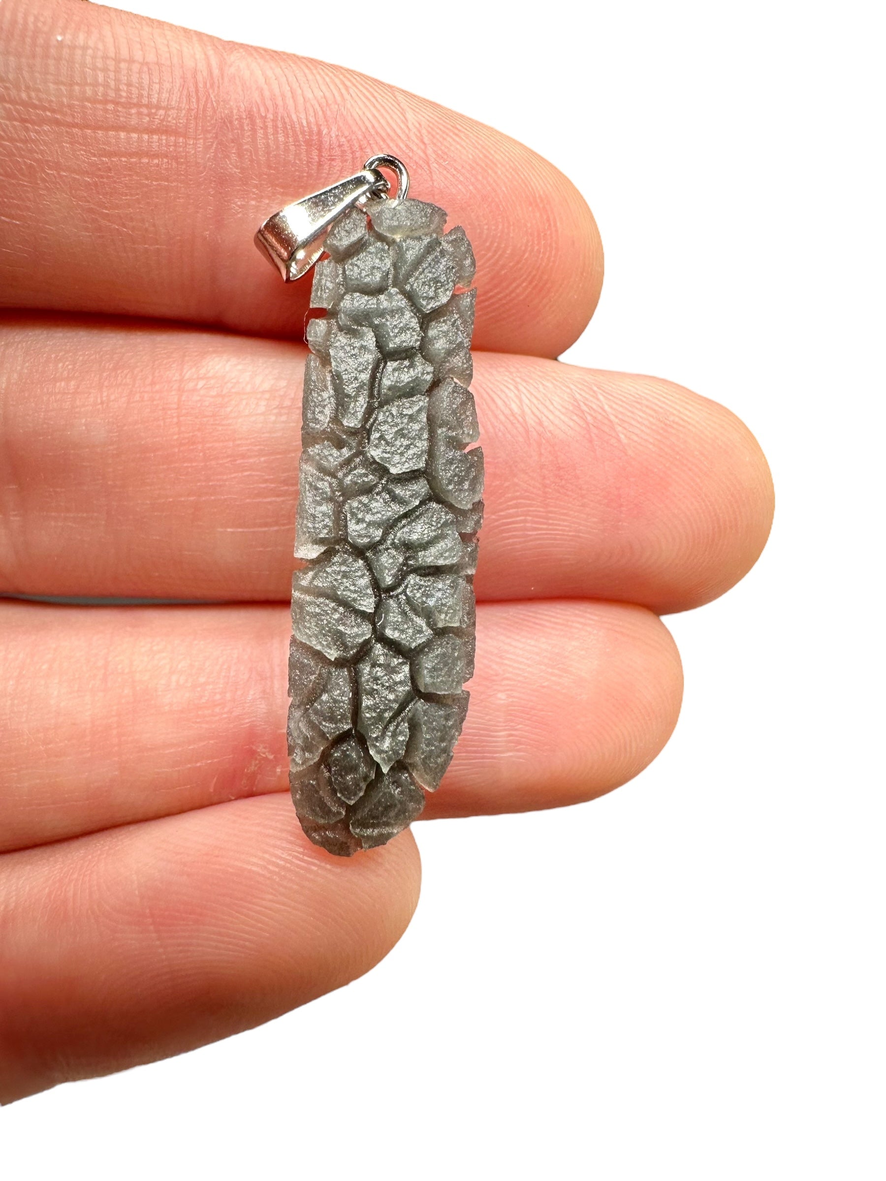 Pendant made from carpathian obsidian 2,1g