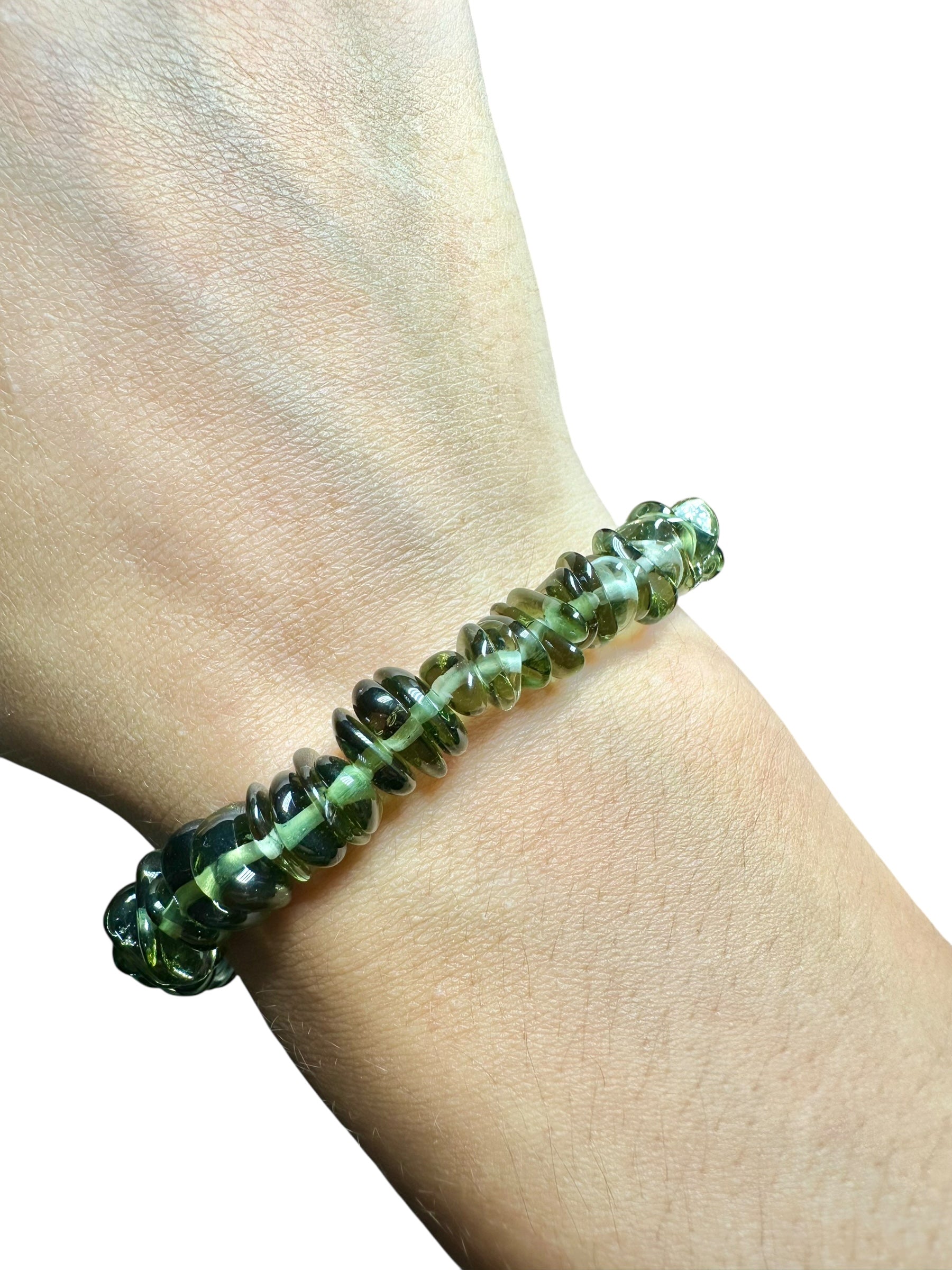 Bracelet made of tumbled moldavites - N/V012