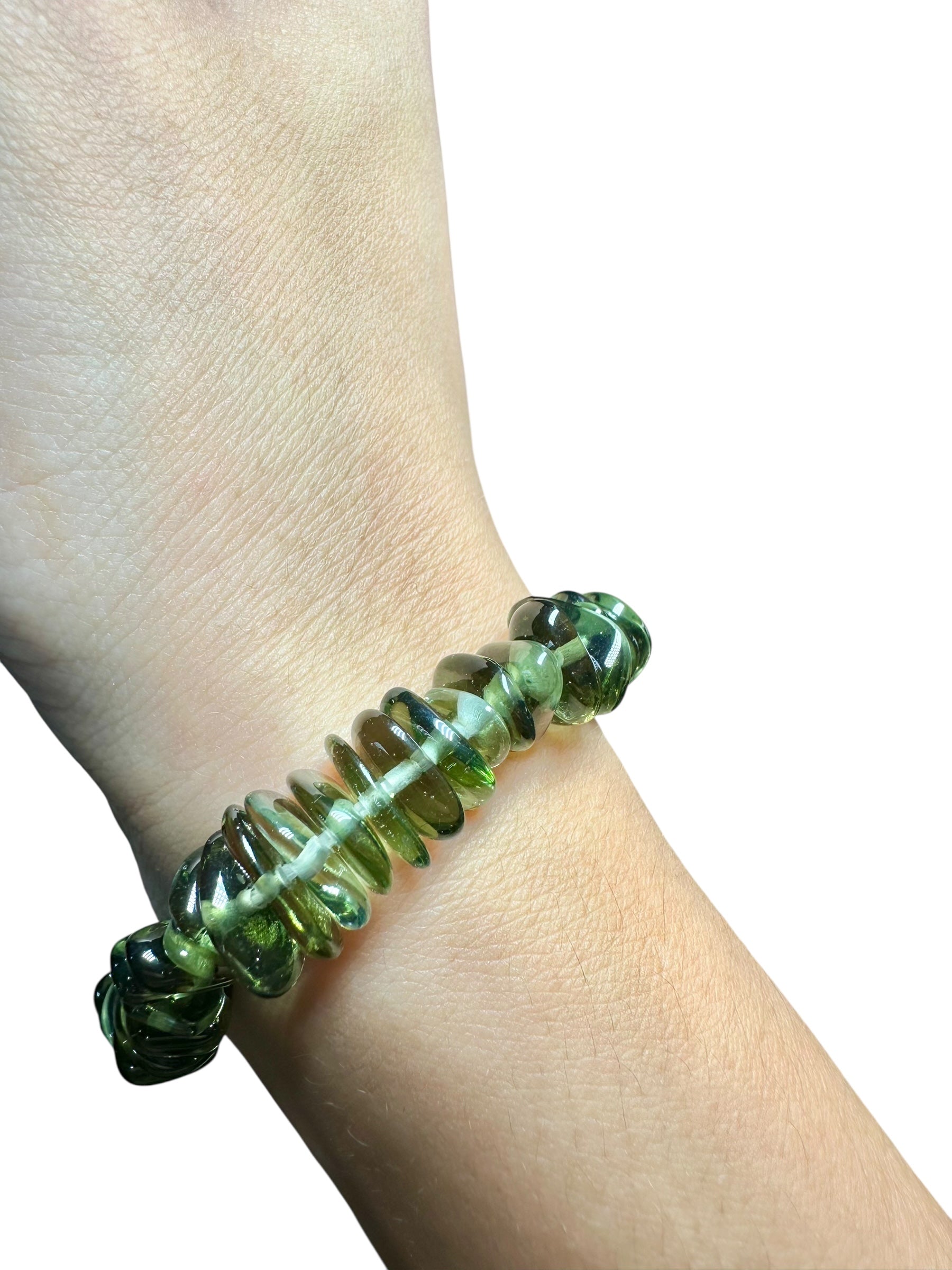 Bracelet made of tumbled moldavites - N/V012