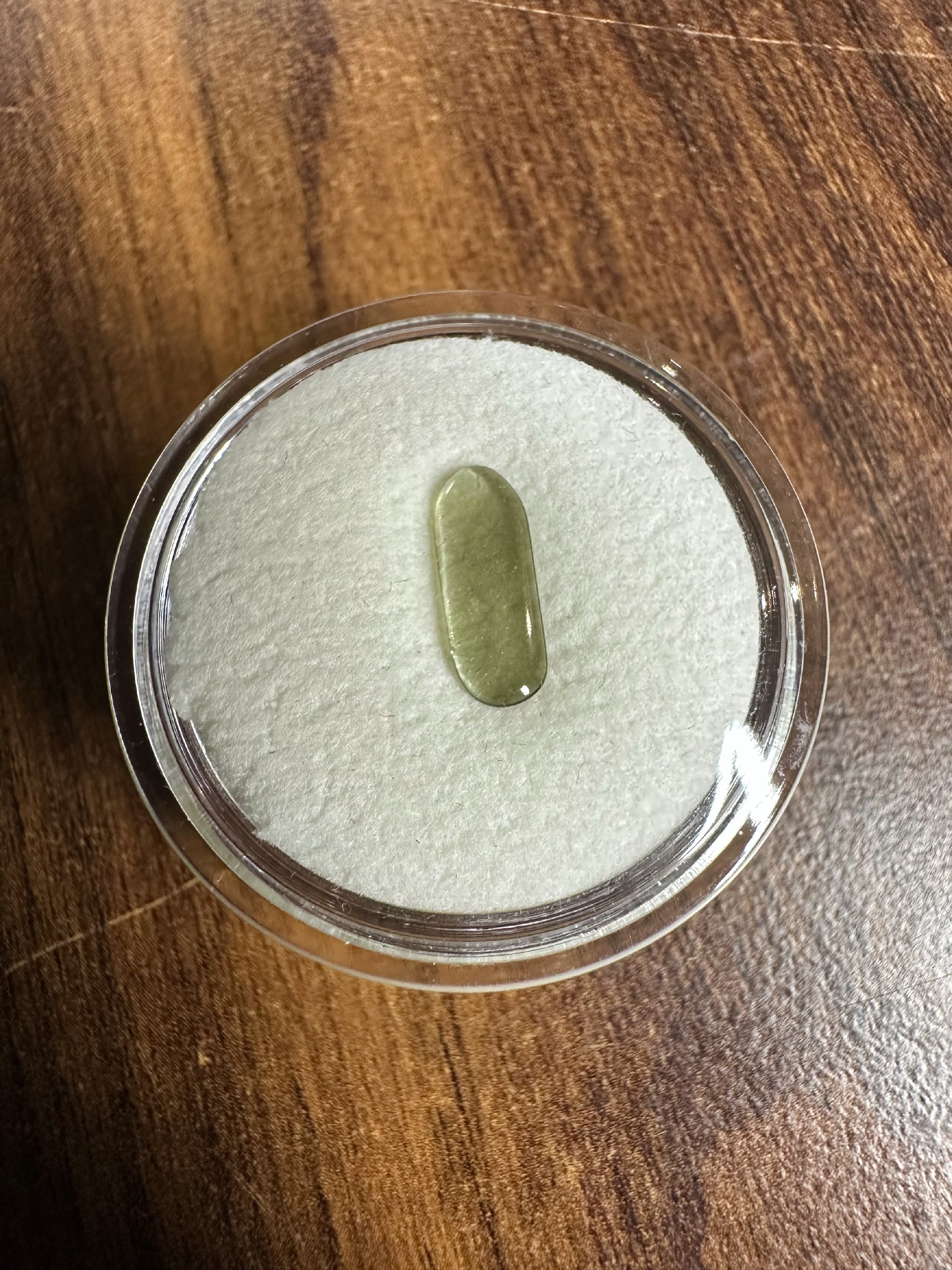 Tumbled moldavite 0,55ct - TV009
