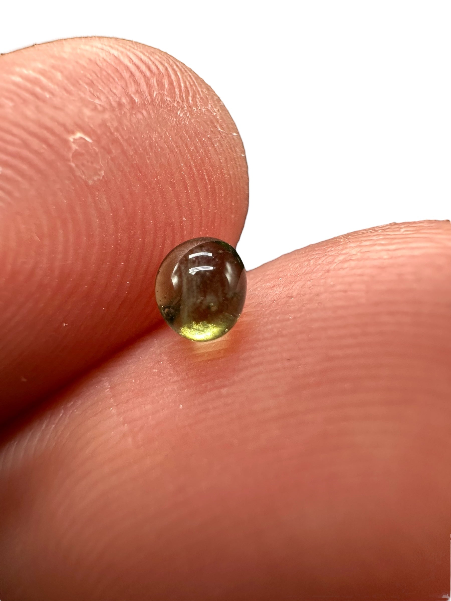Tumbled moldavite 0,32ct