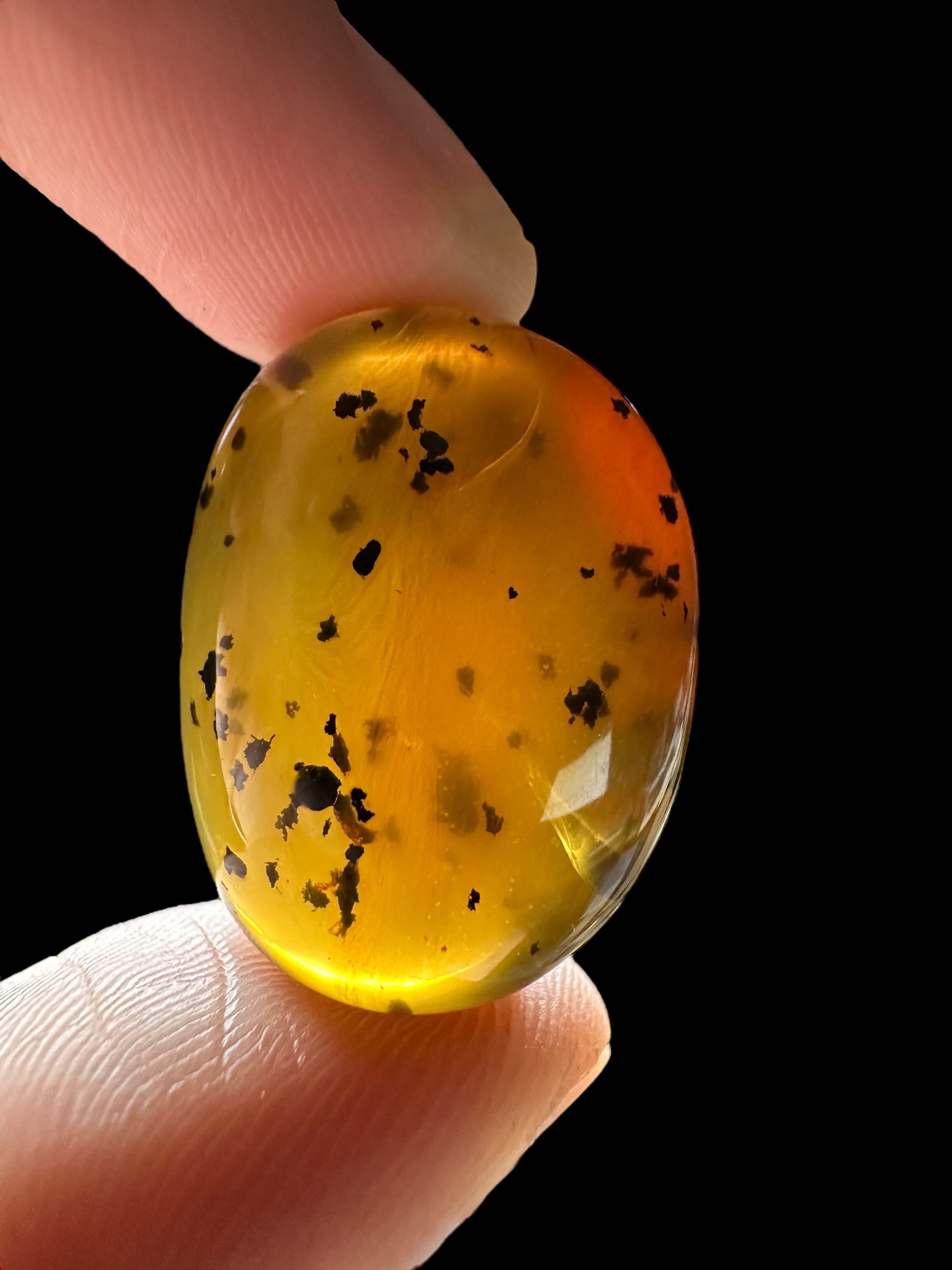 Tumbled amber – Indonesia – 1000g - JVEL08